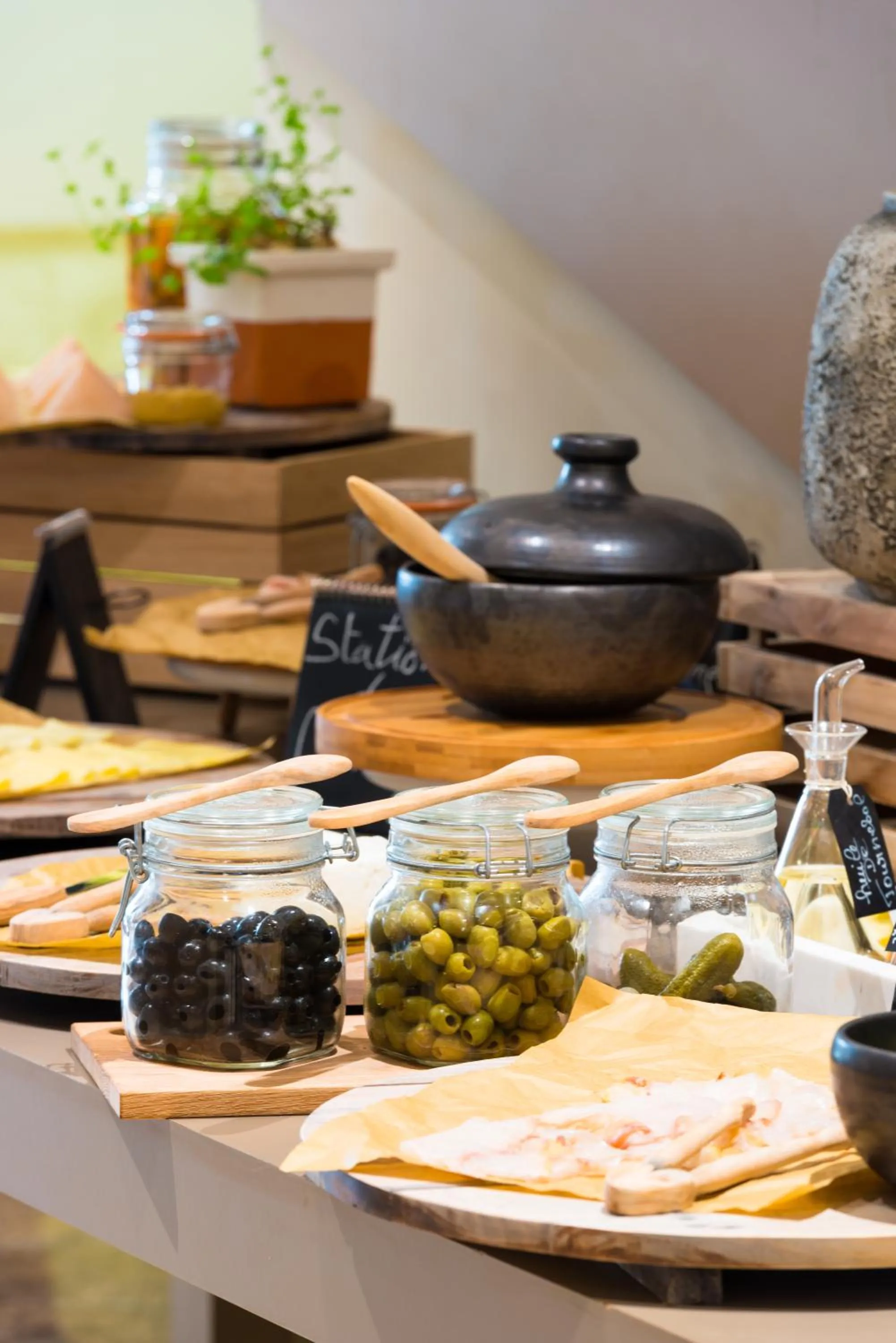 Breakfast in Radisson Blu Hotel N'Djamena