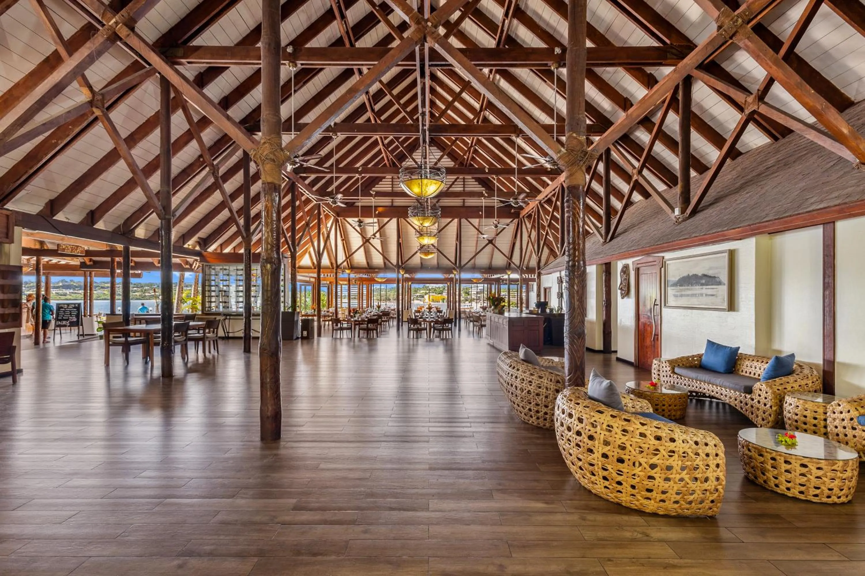 Restaurant/places to eat in Iririki Island Resort & Spa