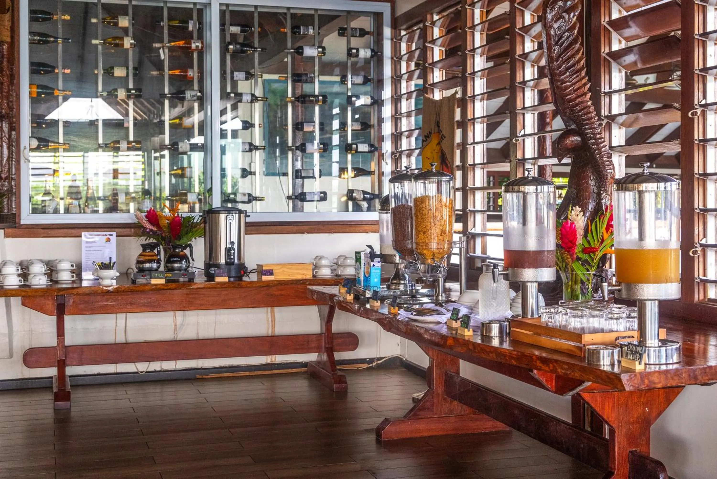 Restaurant/places to eat in Iririki Island Resort & Spa