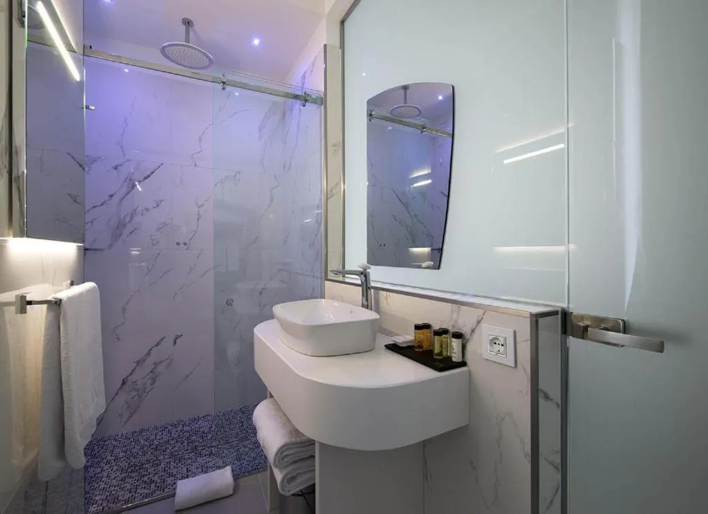 Gatto Bianco Mia Aparthotel