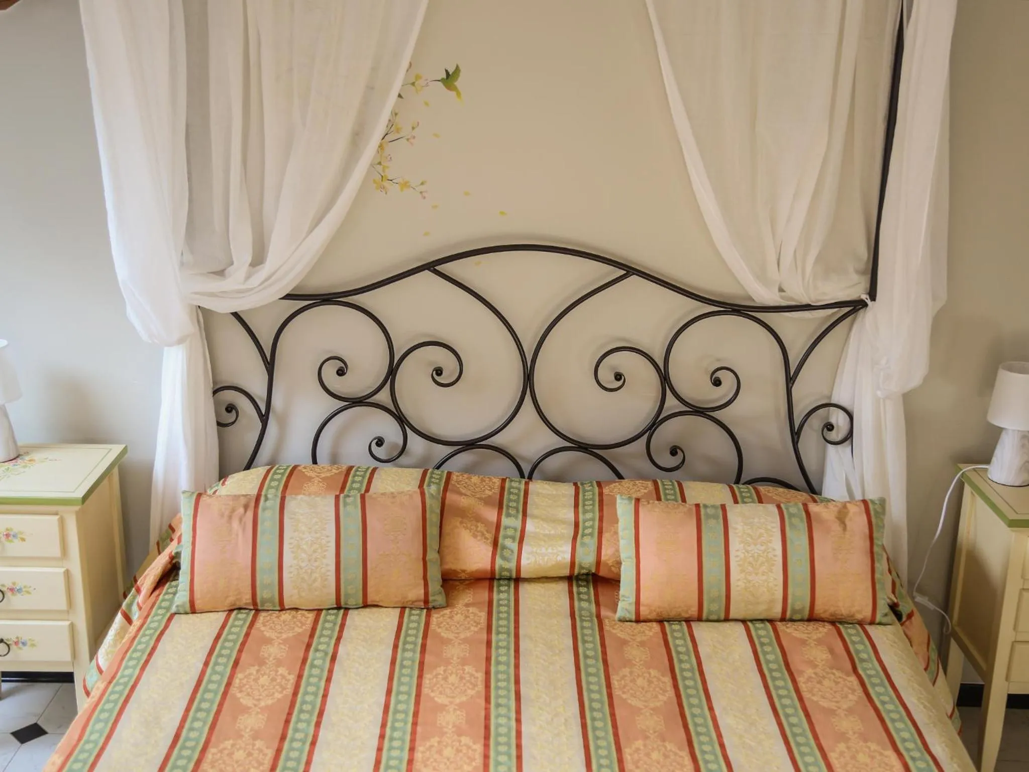 Bed in Hotel Delle Rose