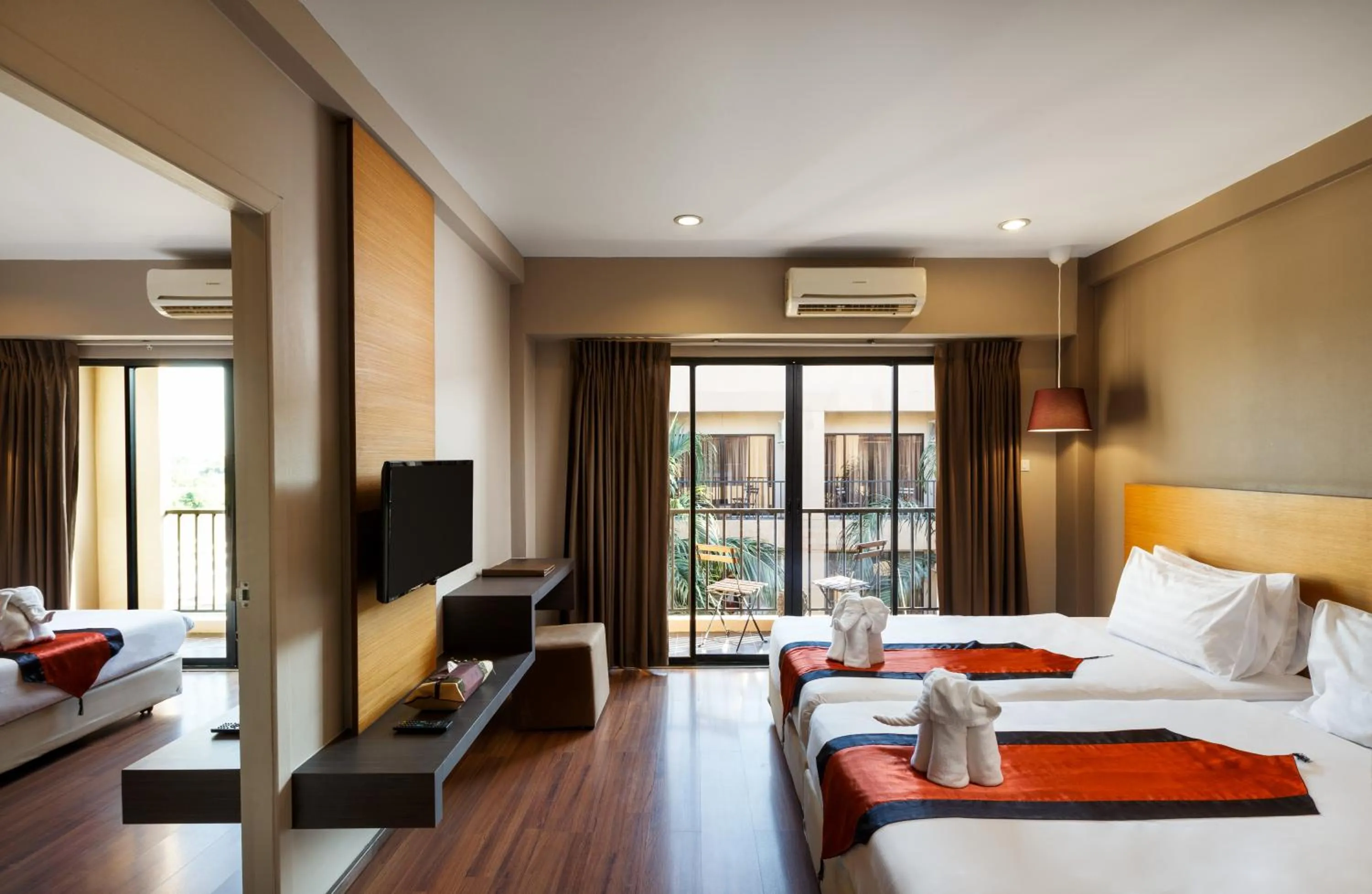 People, Bed in The Cottage Suvarnabhumi