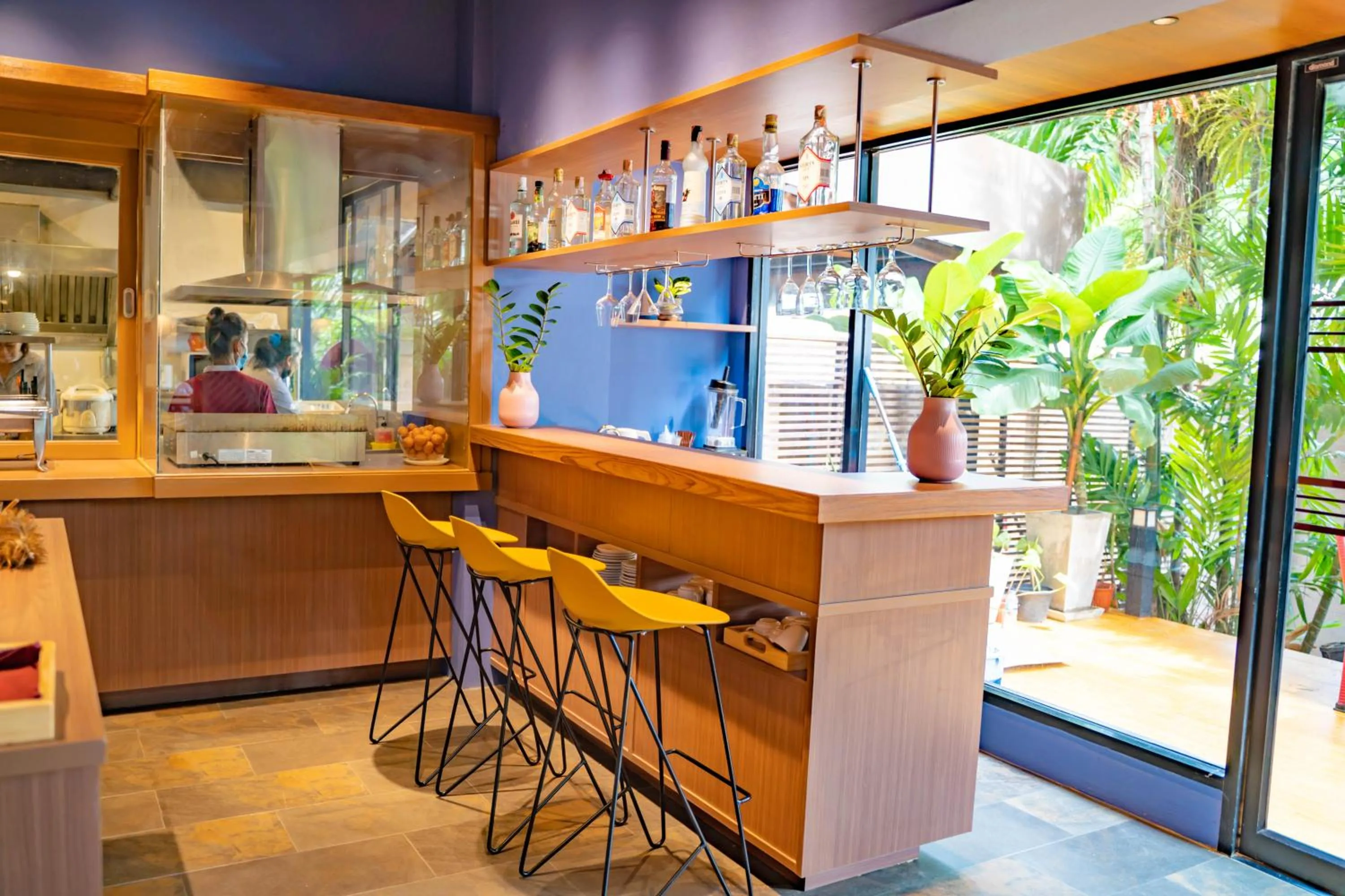 Lounge or bar in The Cottage Suvarnabhumi