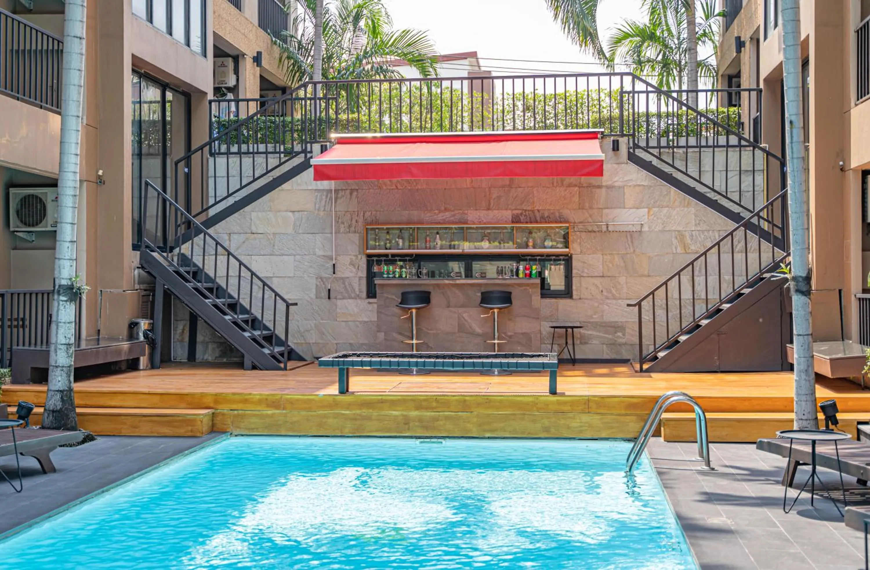 Lounge or bar in The Cottage Suvarnabhumi