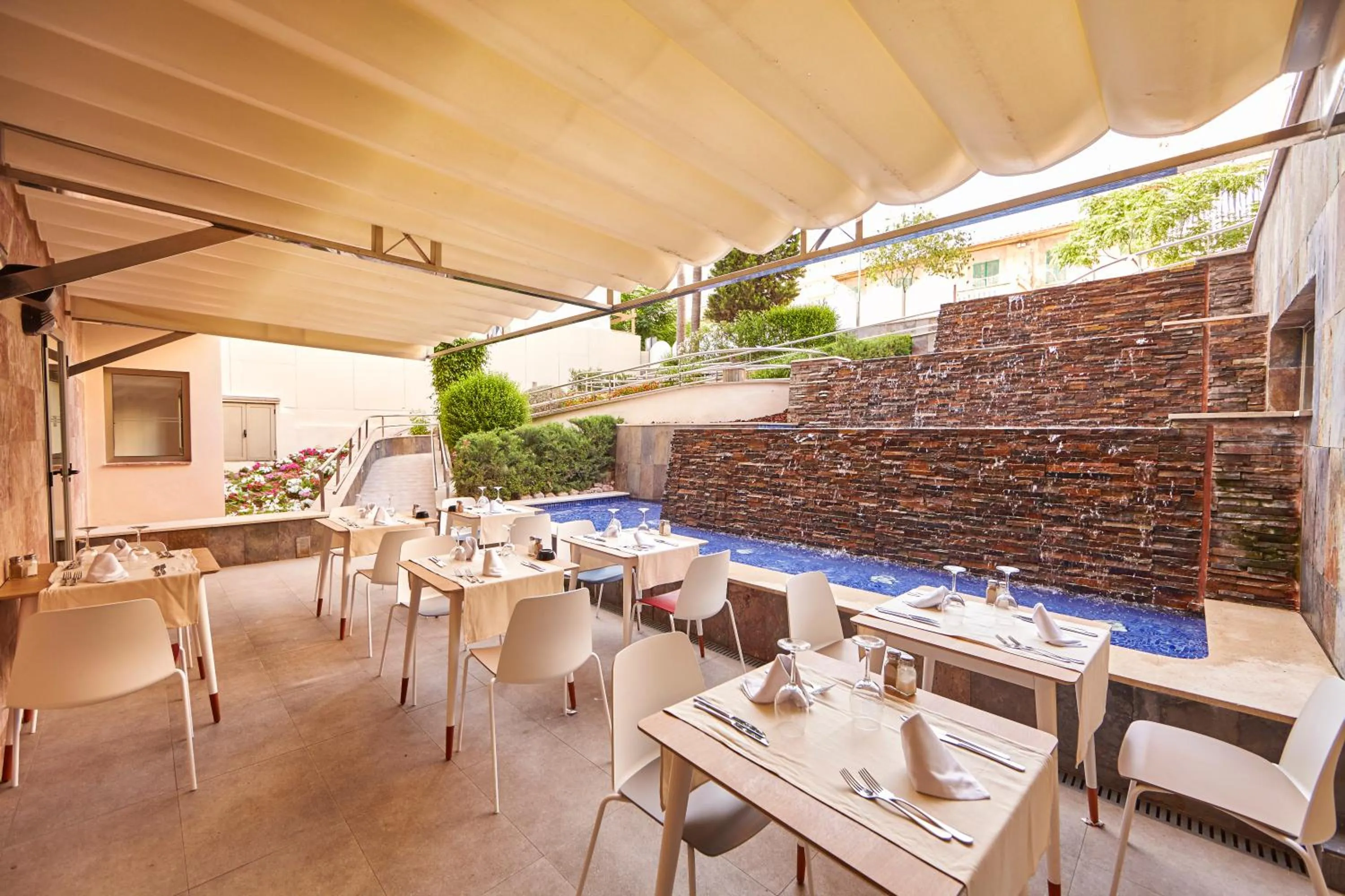 Restaurant/places to eat in MLL Mediterranean Bay - Adults Only