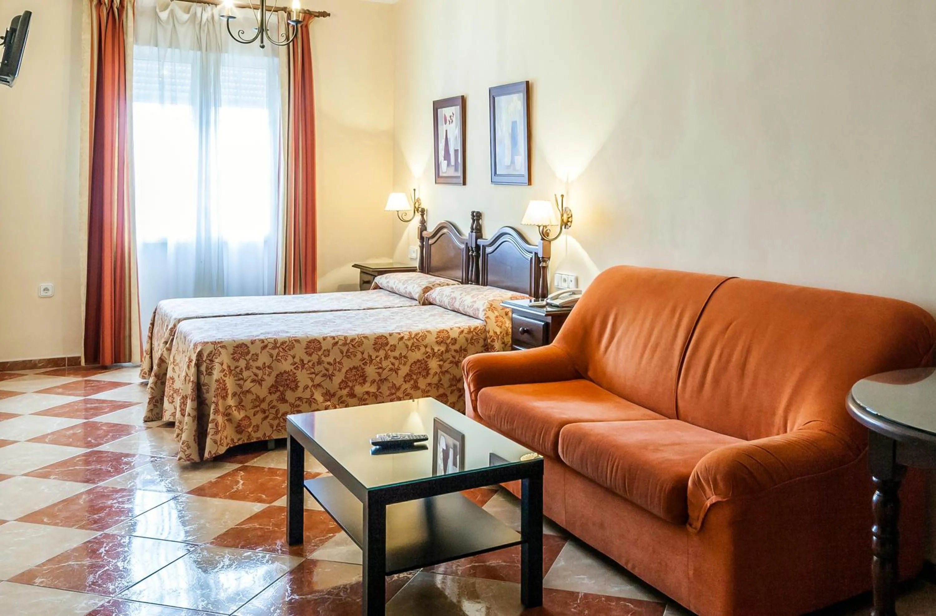 Photo of the whole room, Bed in Hotel El Molino