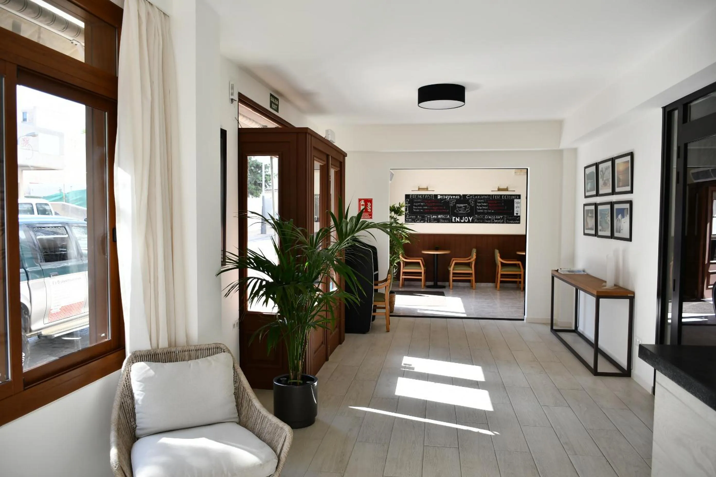 Lobby or reception in Hostal Mallorca