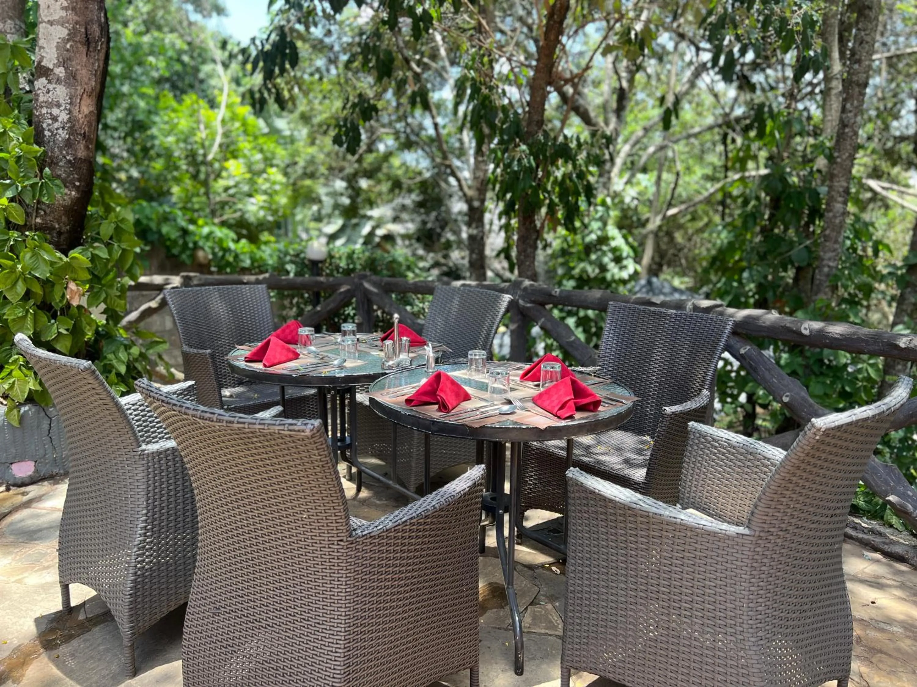 Nokras Riverine Hotel & Spa