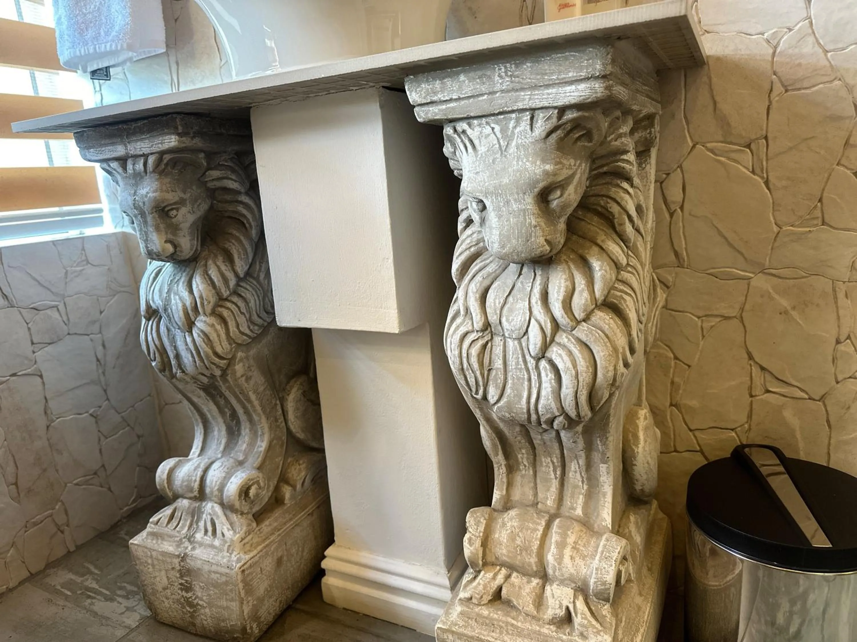 Decorative detail in Kiwara Guesthouse