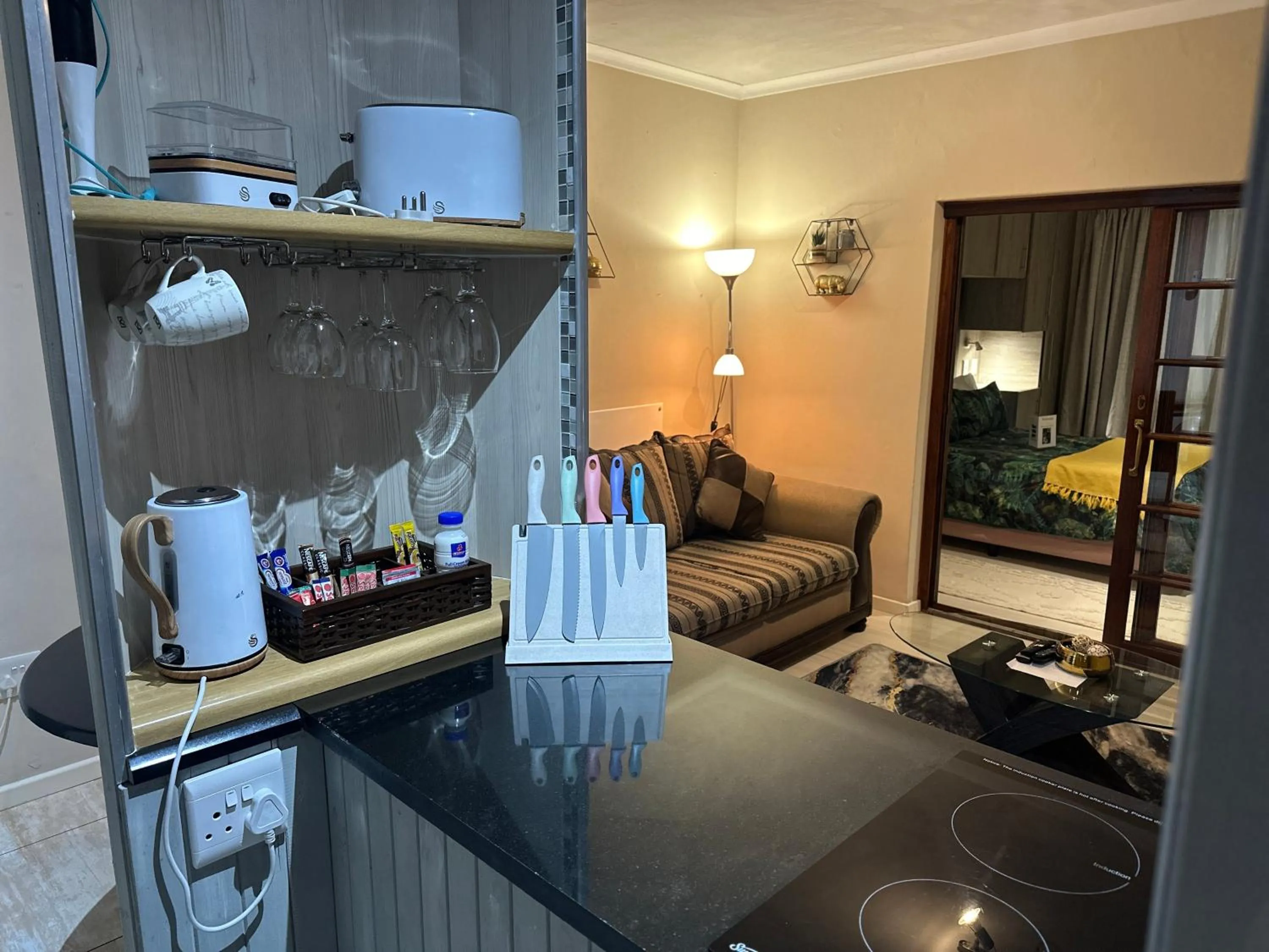 Kitchen or kitchenette in Kiwara Guesthouse