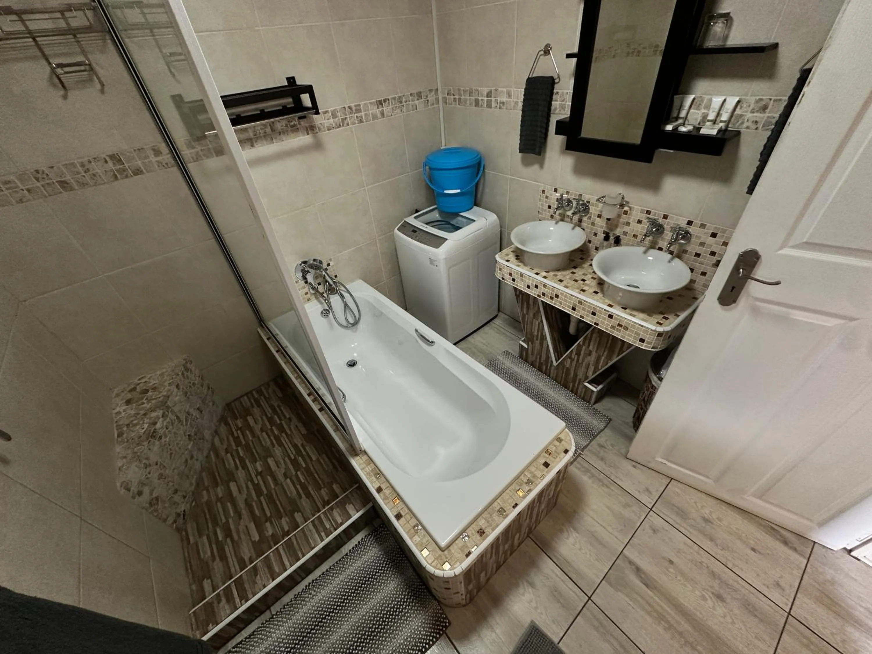 Bathroom in Kiwara Guesthouse