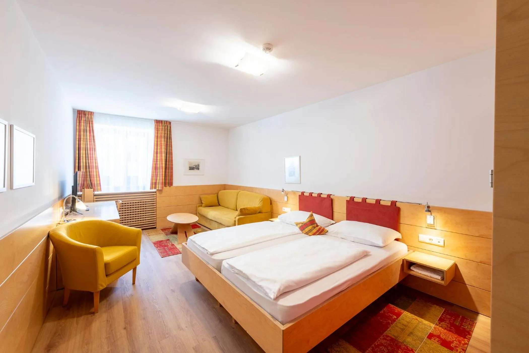 Bed in Hotel Figl ***S