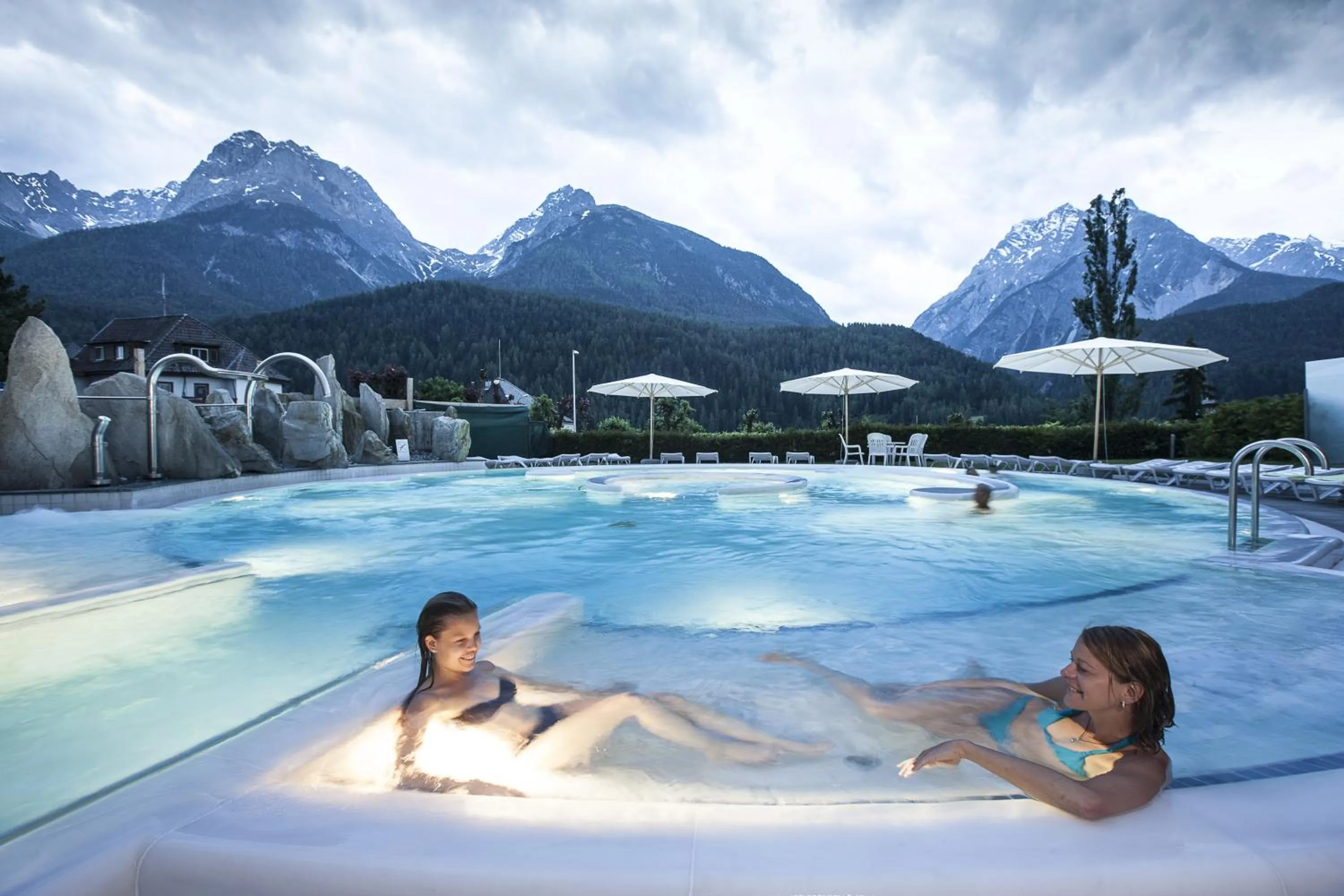 Hot Spring Bath in Hotel Astras