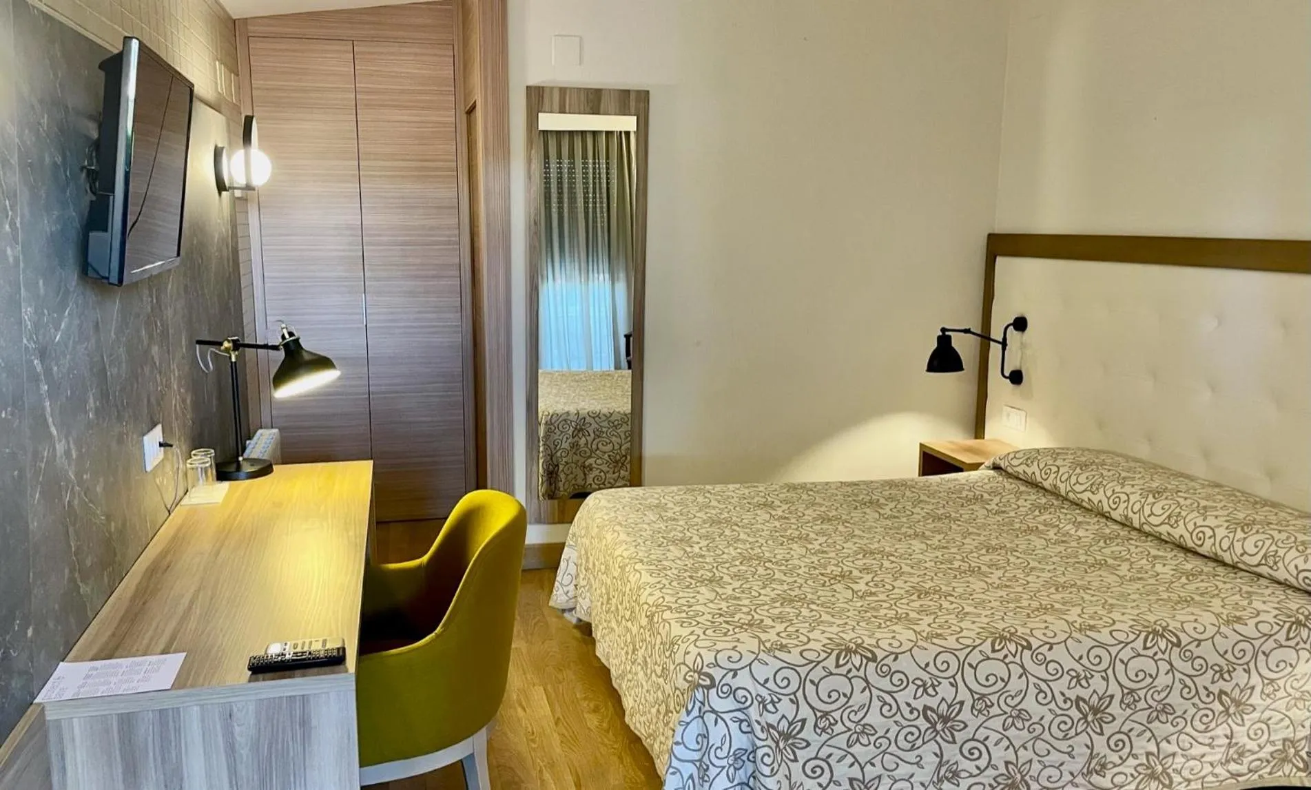 Bed in Hotel Playa Canet