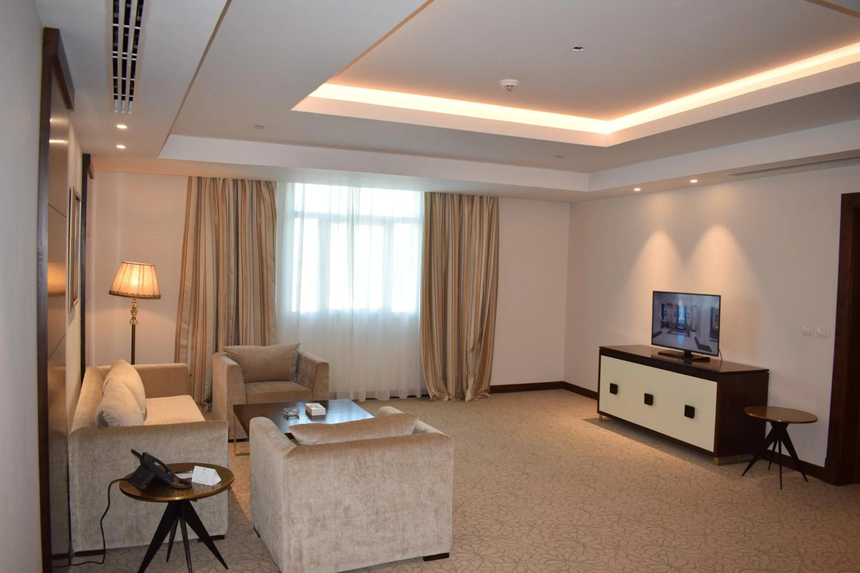 Living room in Tolip Golden Plaza