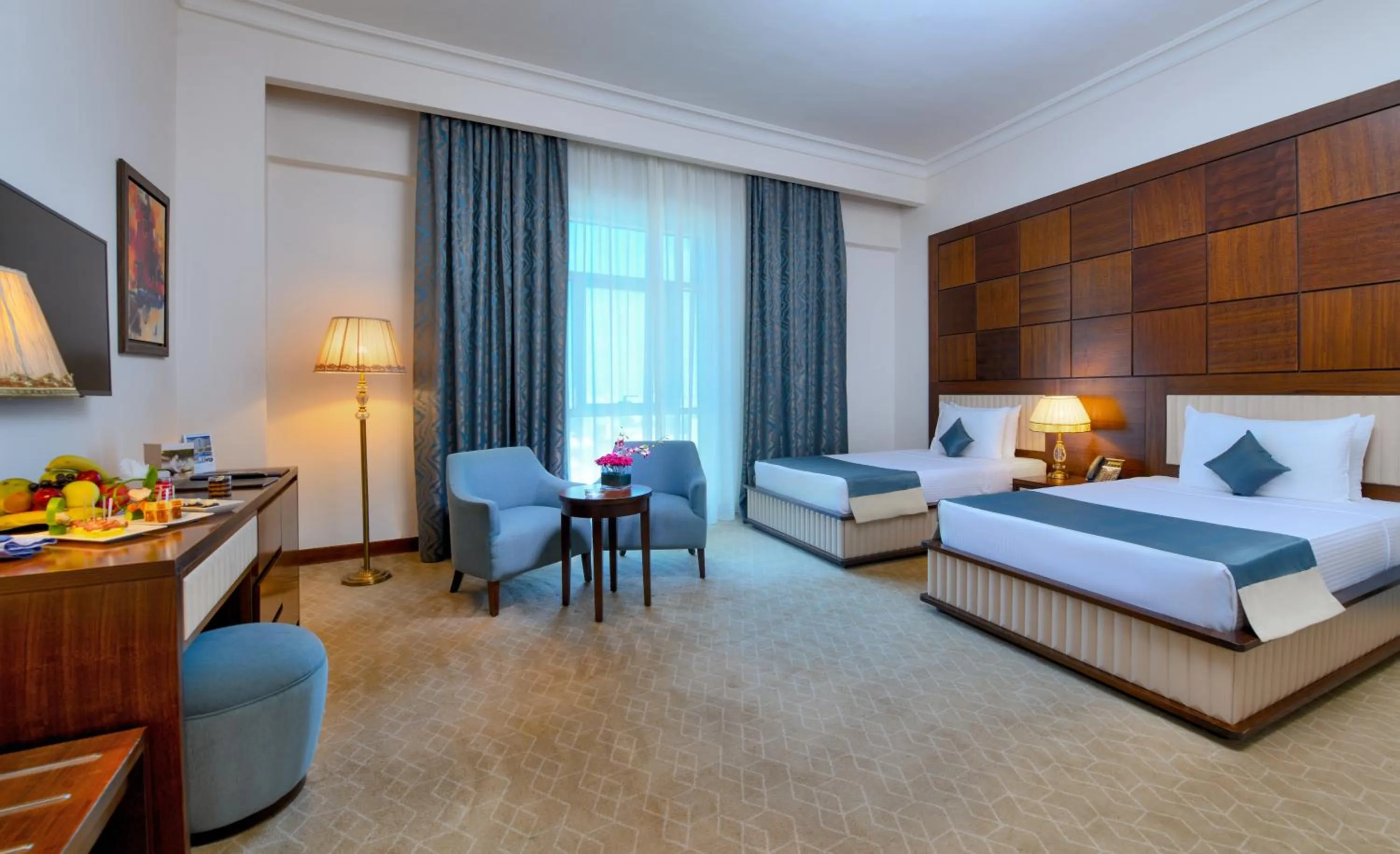 Living room, Bed in Gewan Hotel Cairo