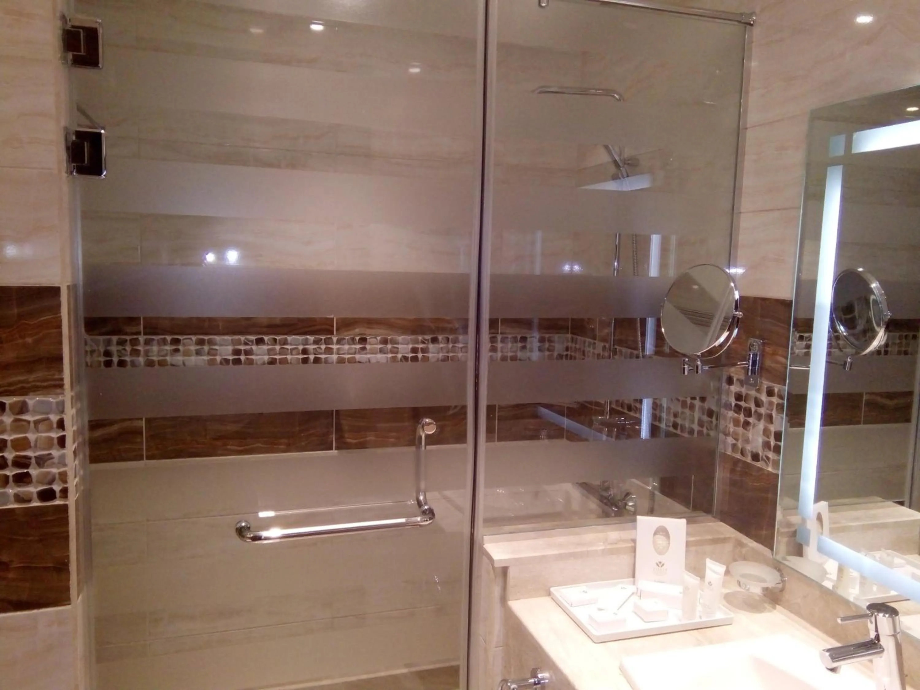 Pool view in Tolip Golden Plaza