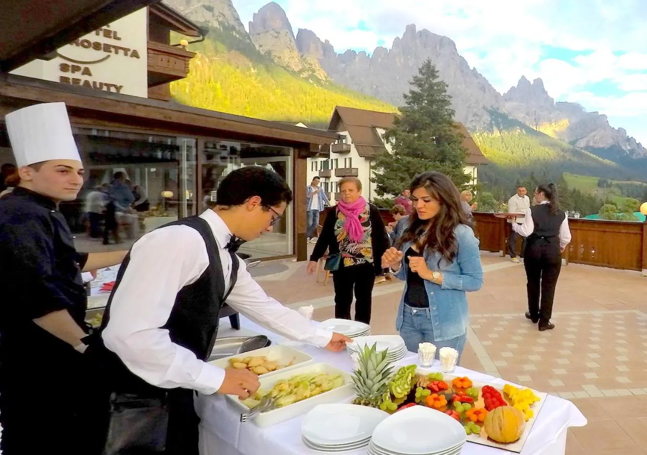 Patio in Hotel Cima Rosetta - BW Signature Collection