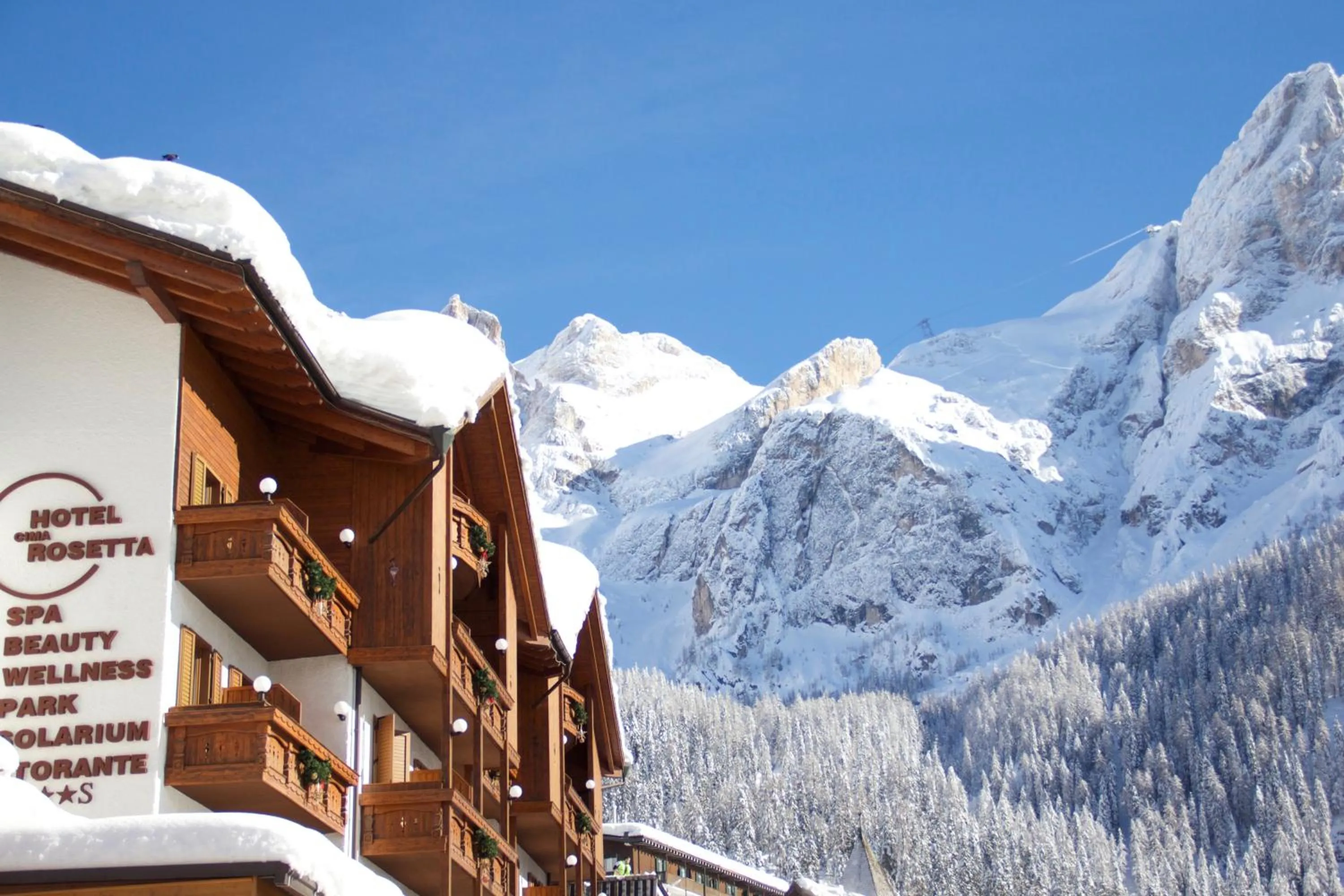 Facade/entrance in Hotel Cima Rosetta - BW Signature Collection