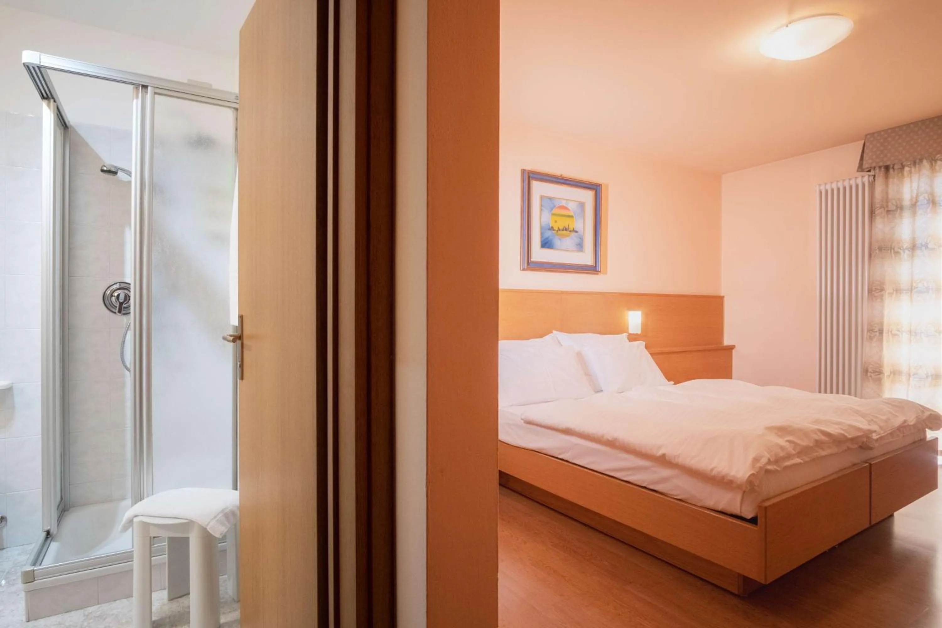 Bedroom, Bed in Hotel Cima Rosetta - BW Signature Collection