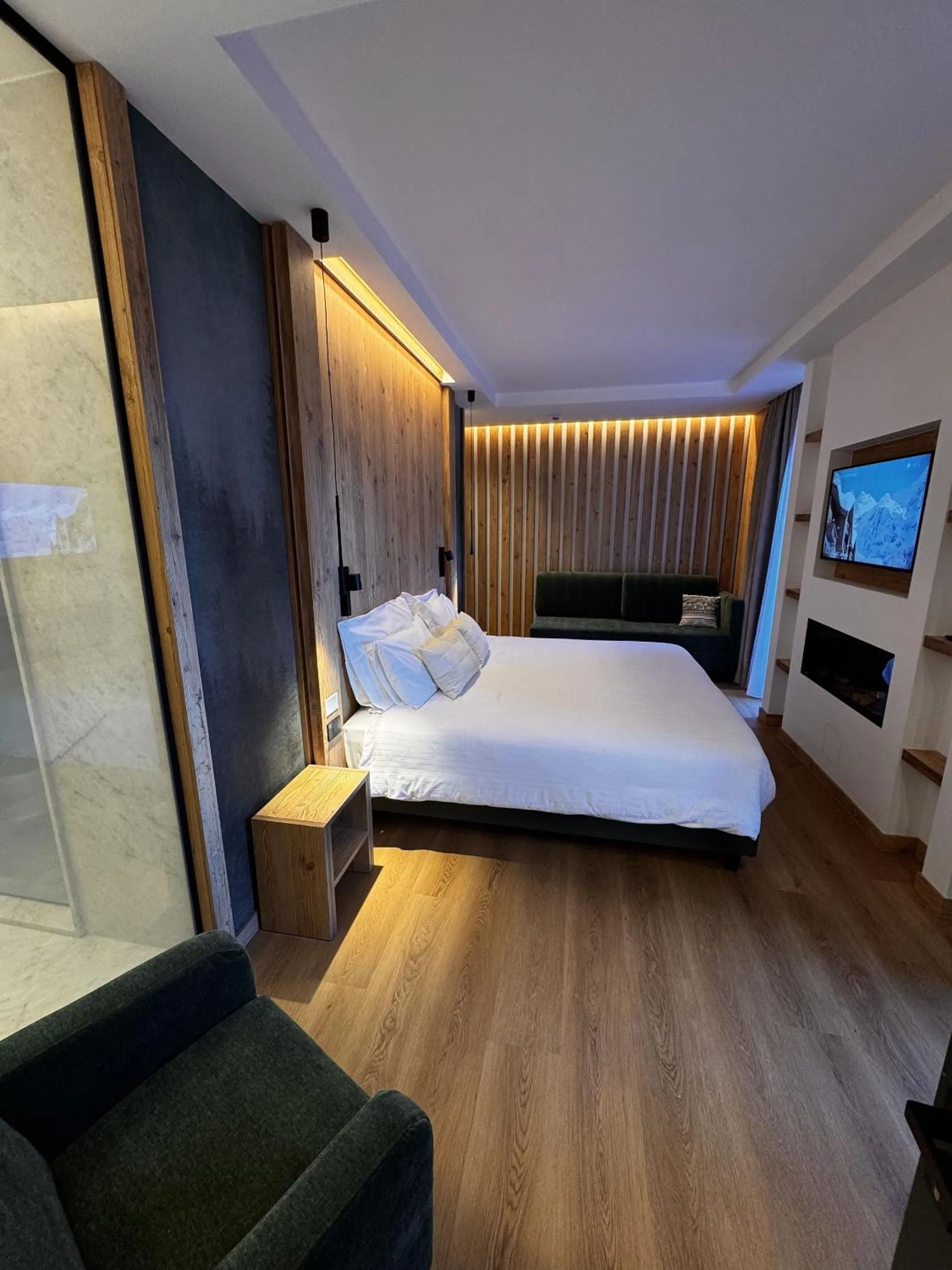 Bed in Hotel Cima Rosetta - BW Signature Collection