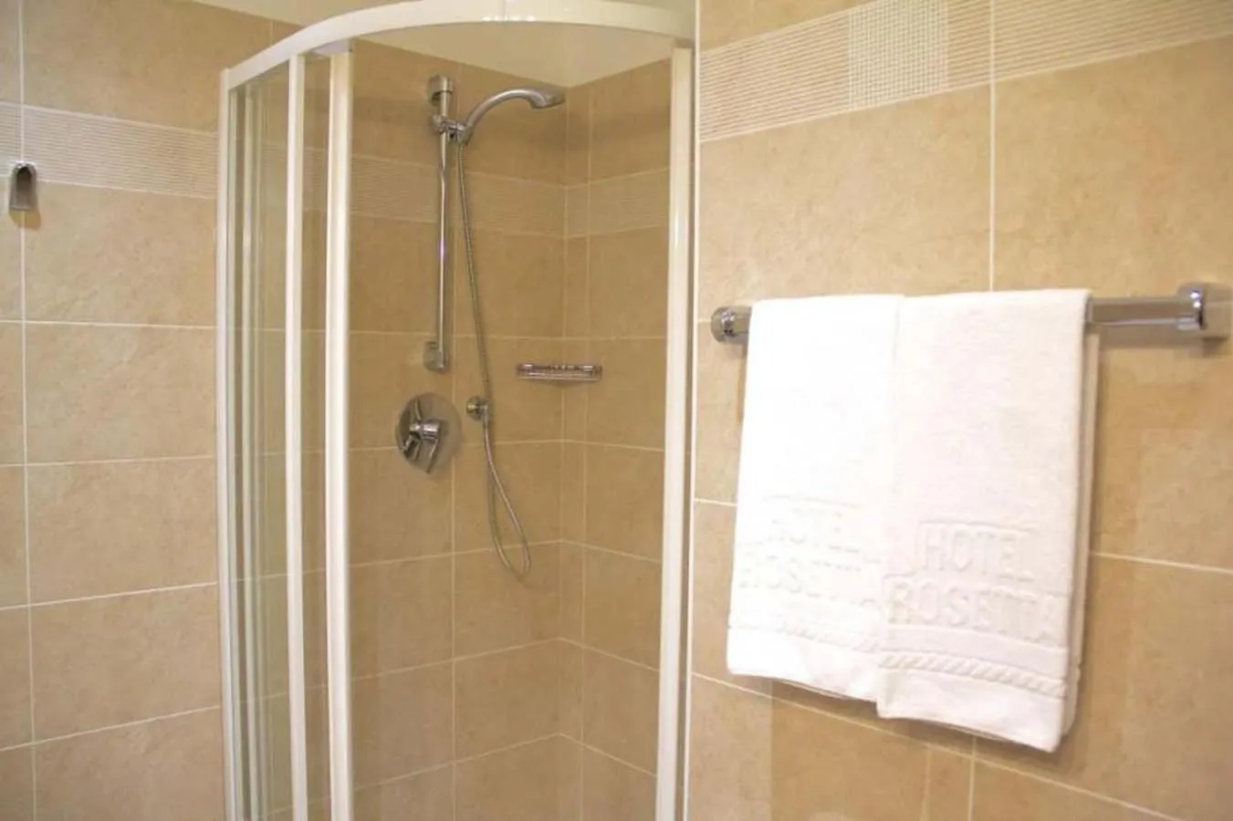 Bathroom in Hotel Cima Rosetta - BW Signature Collection