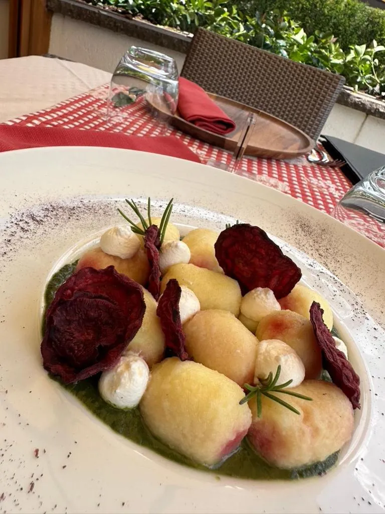 Food and drinks in Hotel Cima Rosetta - BW Signature Collection