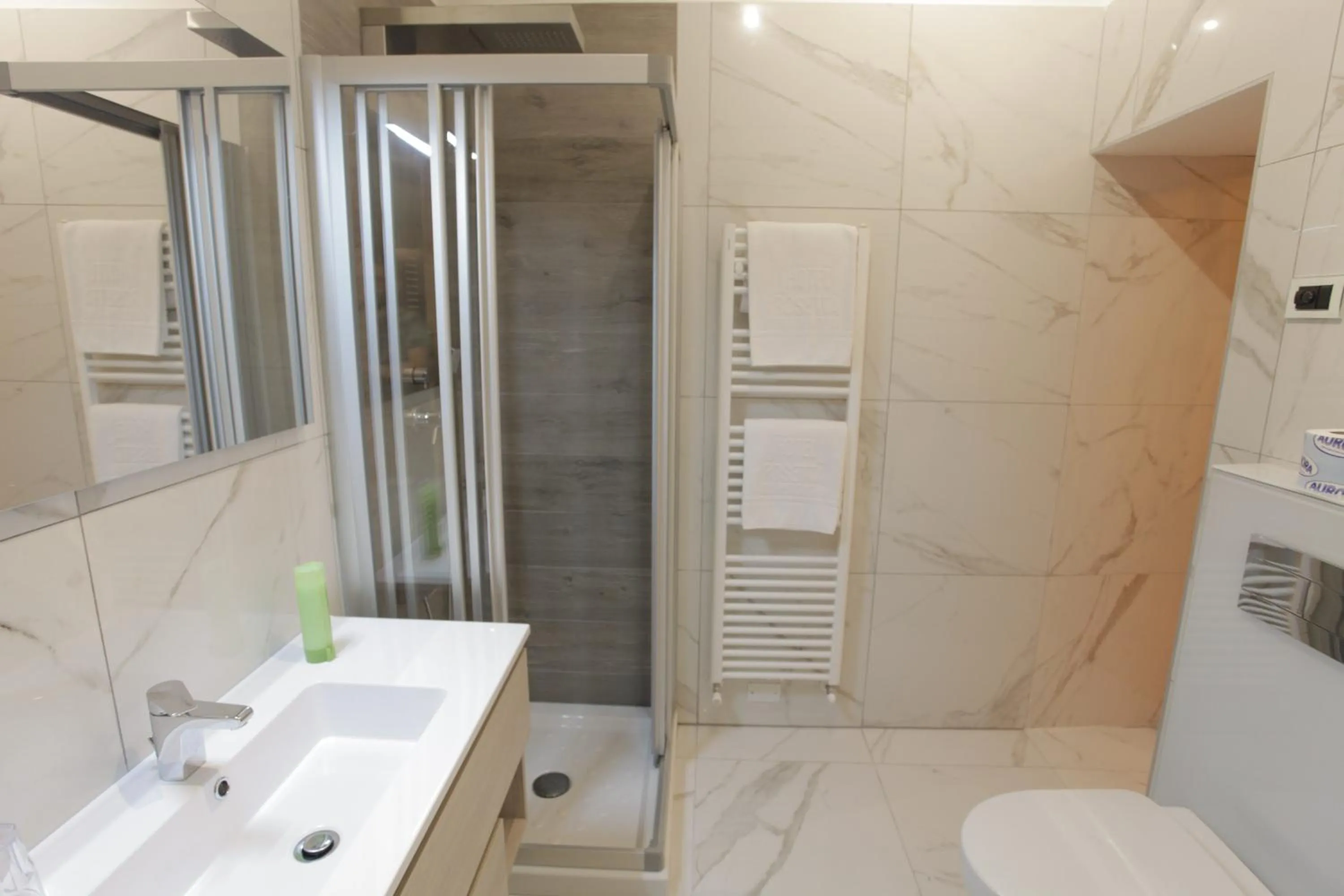 Toilet in Hotel Cima Rosetta - BW Signature Collection