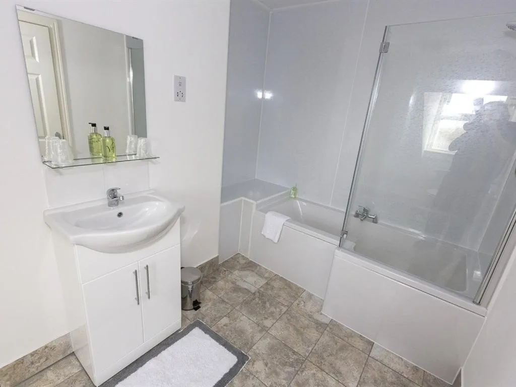 Bathroom in The Golf Hotel