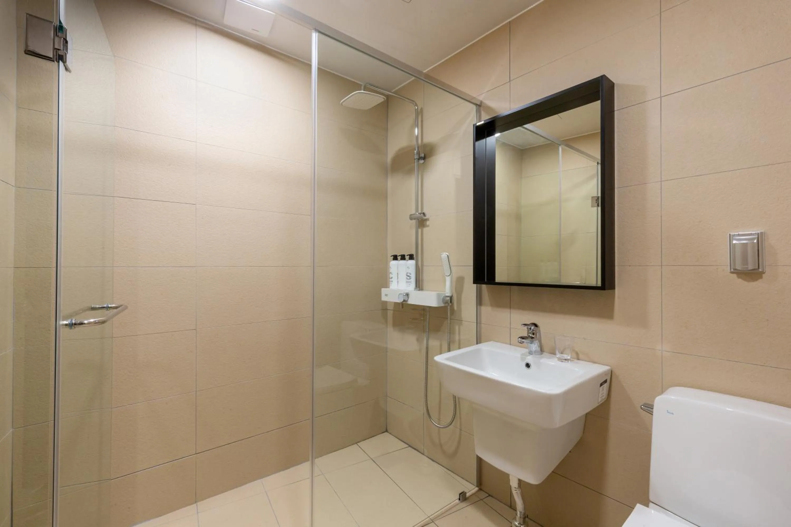 Bathroom in Gyeongpo Vista Hotel