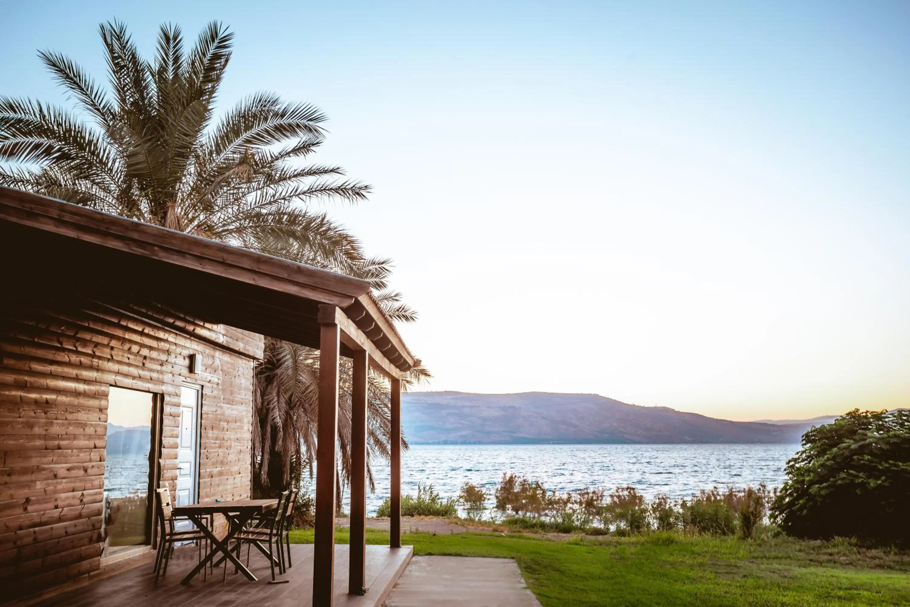 Lake view in Daria- Authentic Israeli Experience