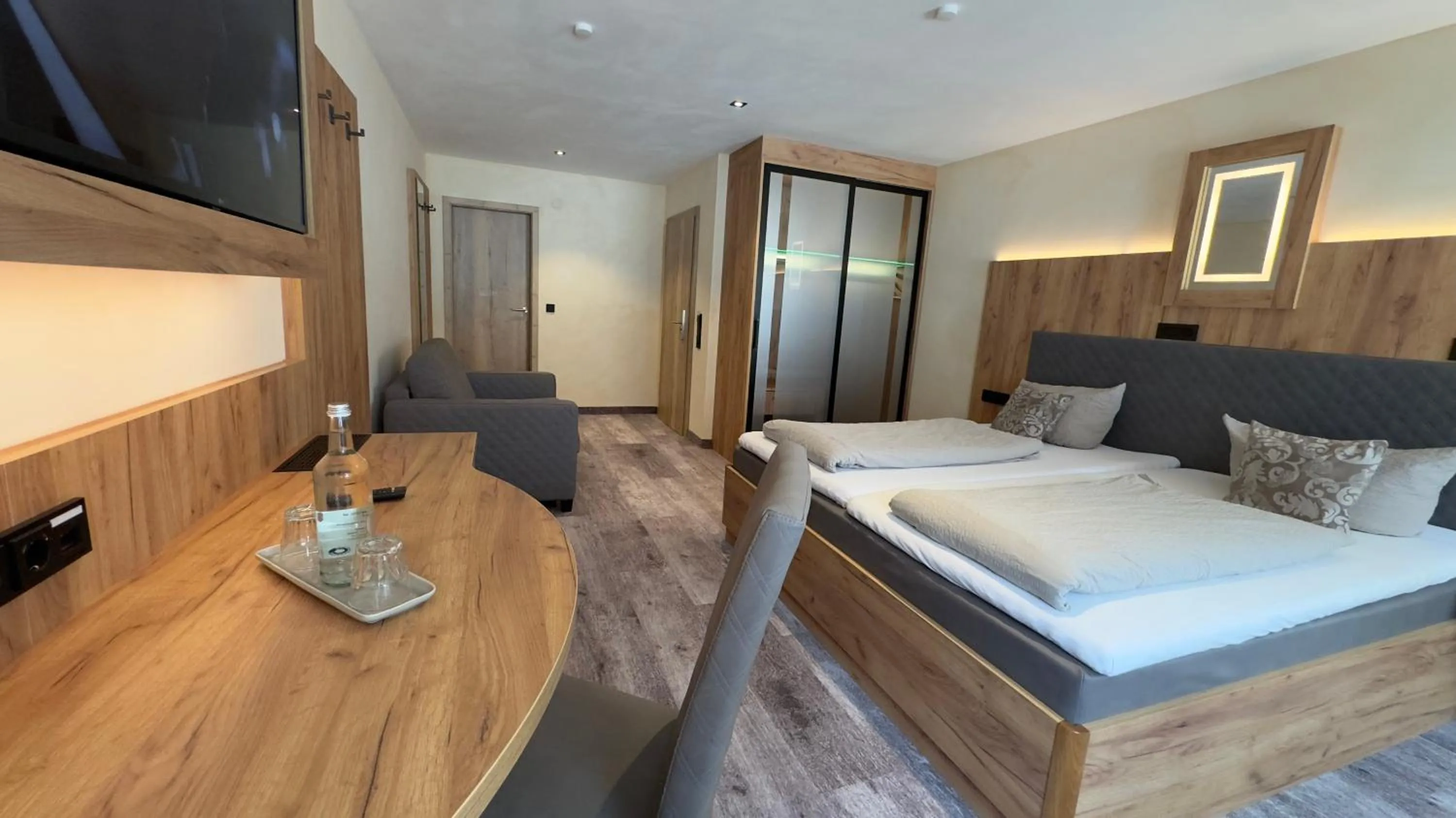 Bed in Hotel Heideparadies