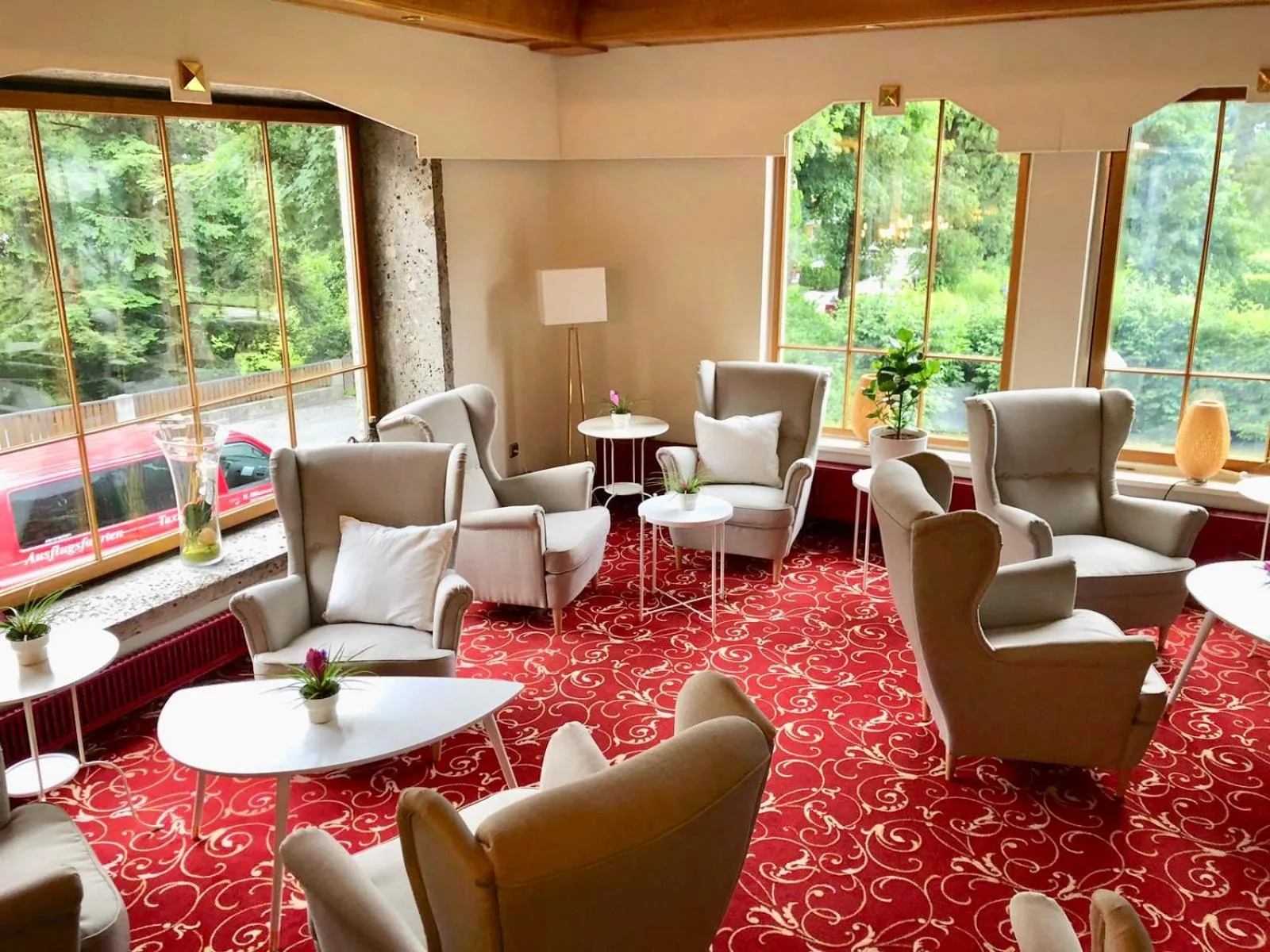 Lobby or reception in Hotel Germania Gastein - ganzjährig inklusive Alpentherme Gastein & Sommersaison inklusive Gasteiner Bergbahnen