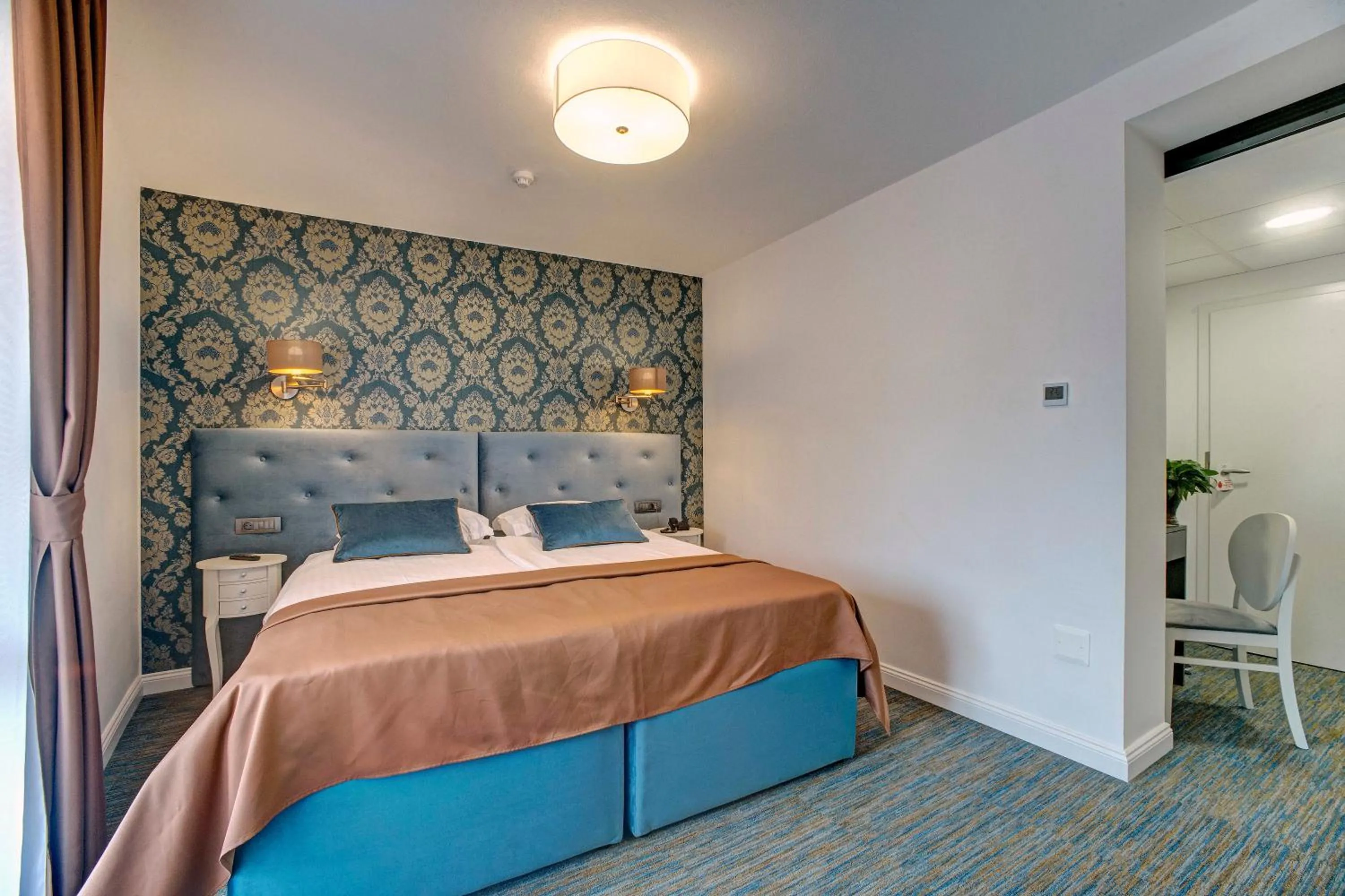 Bed in Hotel Skradinski Buk