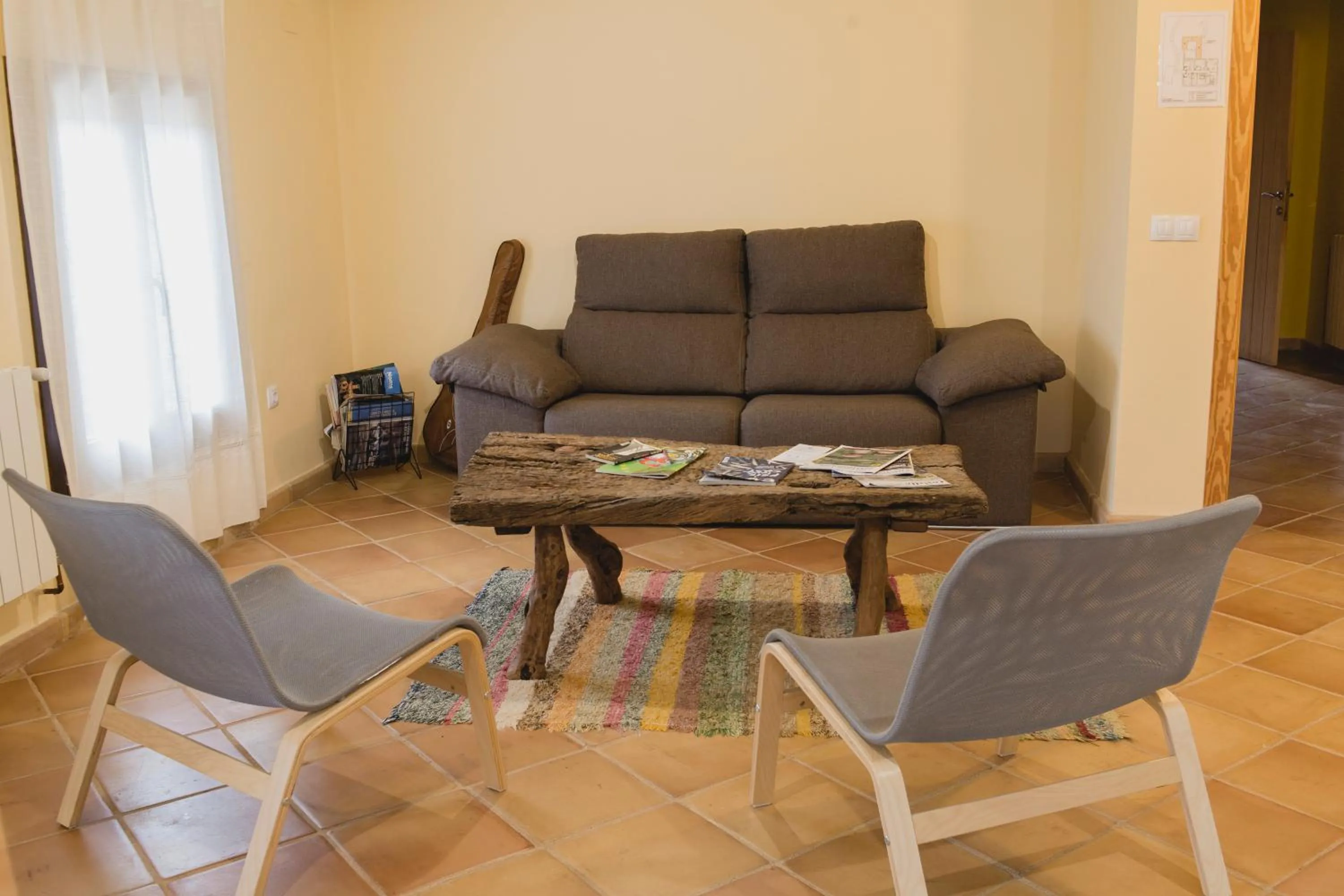 Communal lounge/ TV room in Pou De Beca Allotjaments i agroturisme