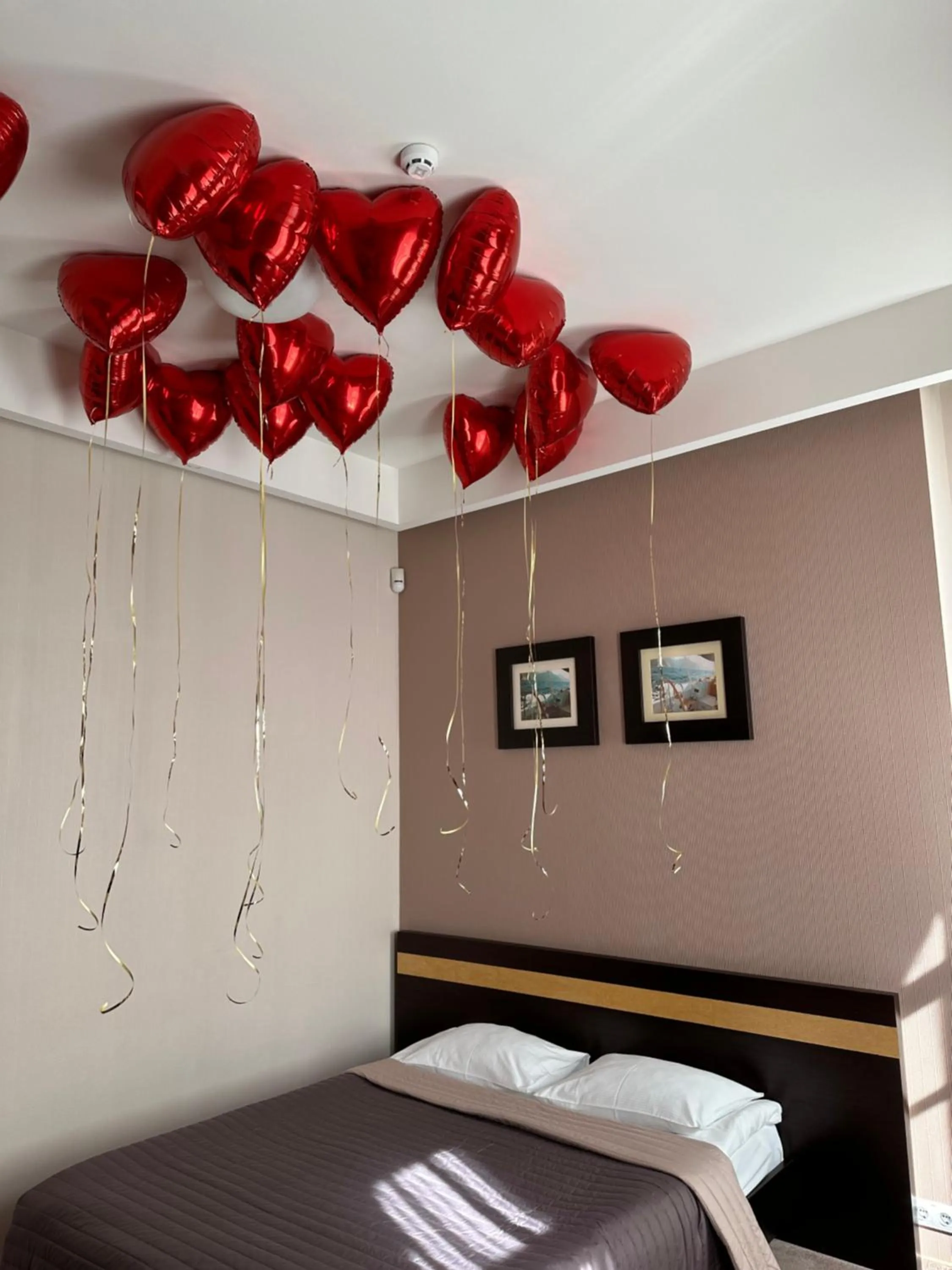 Bedroom, Bed in Senator Victory Square