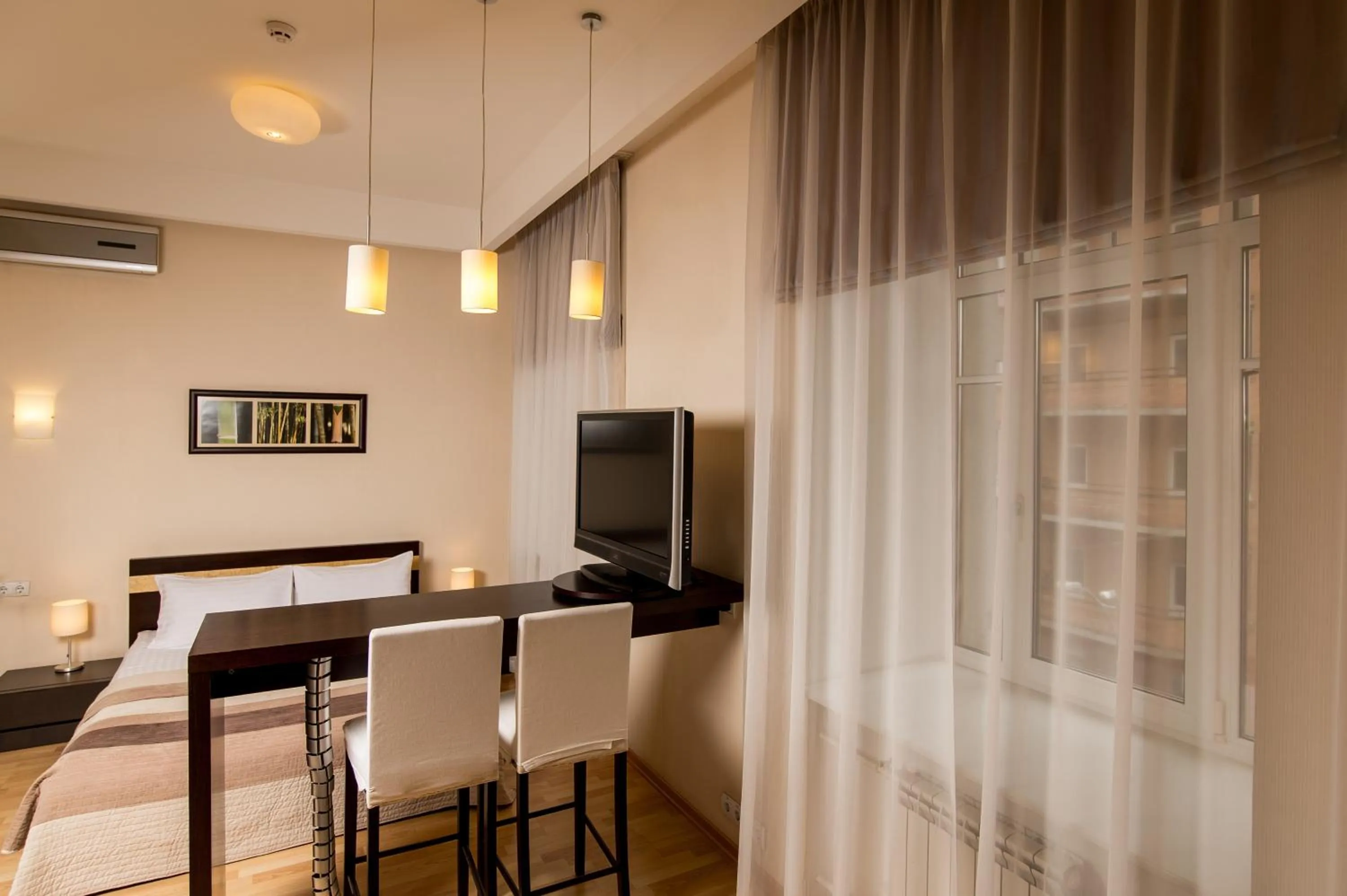 Bedroom in Senator Victory Square