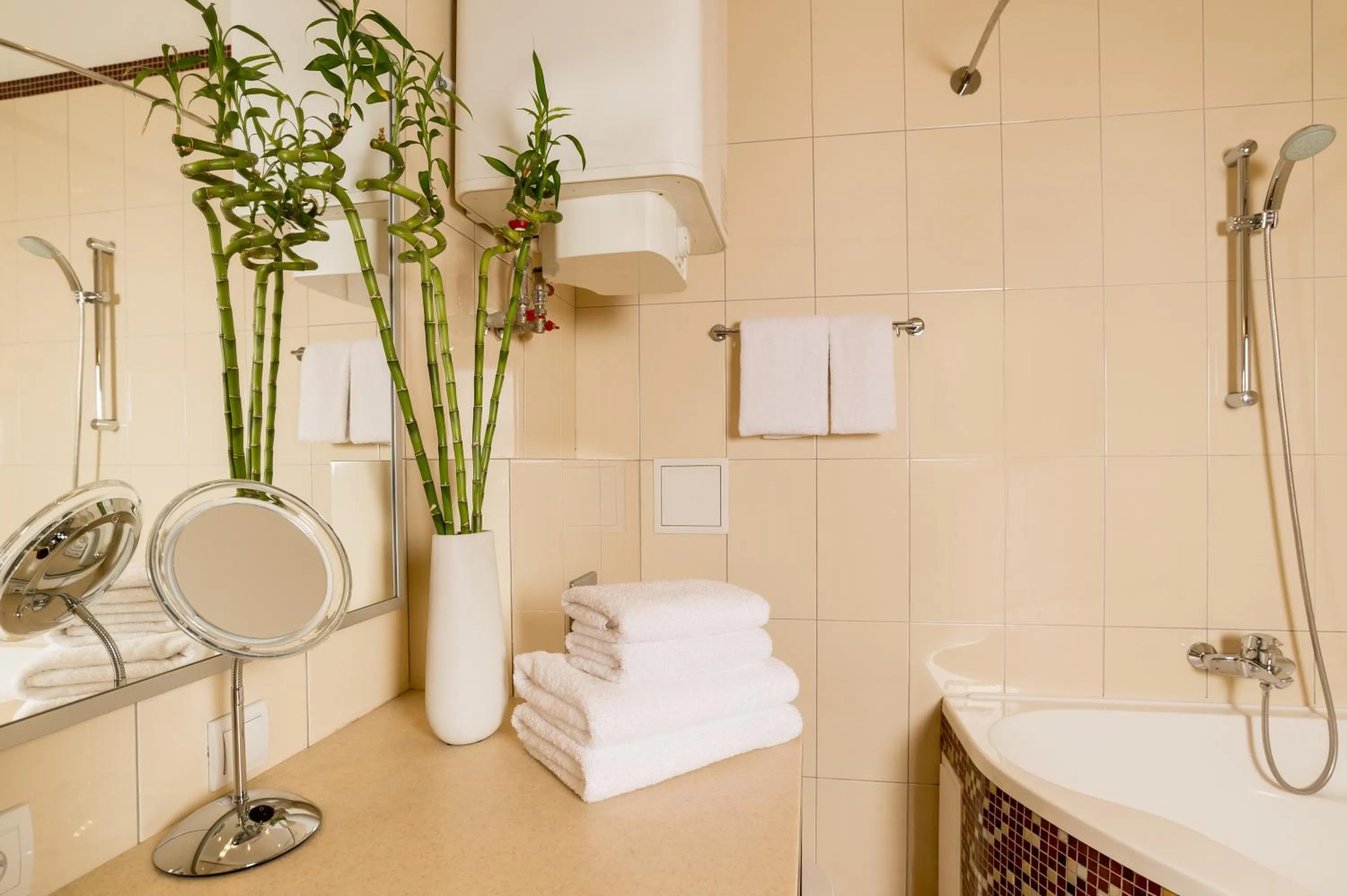 Bathroom in Senator Victory Square