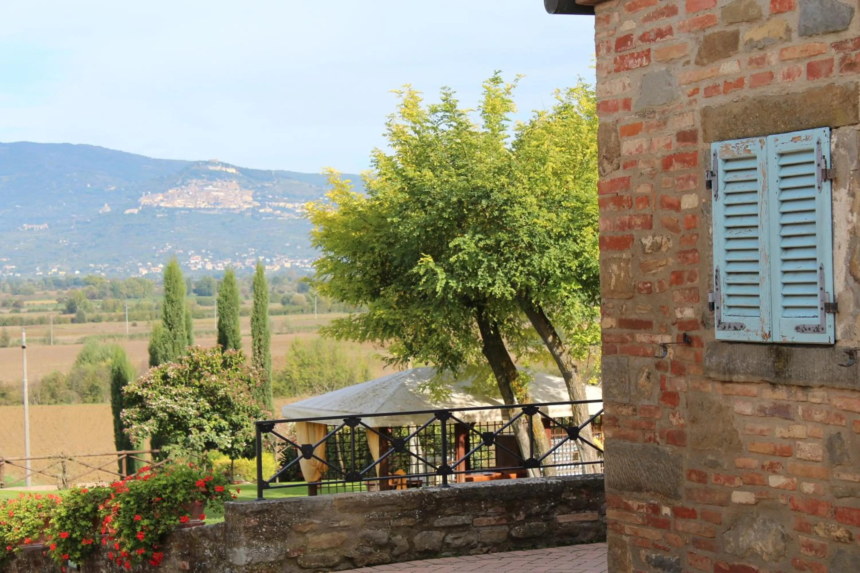 Facade/entrance in Fattoria Le Giare Agriturismo