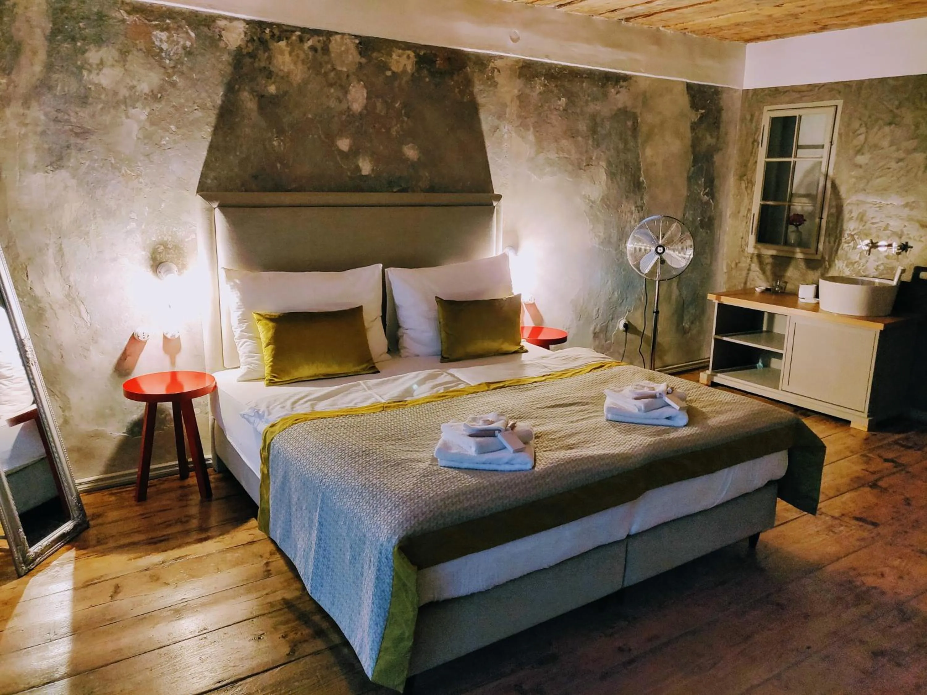 Photo of the whole room, Bed in Hotel Kocour