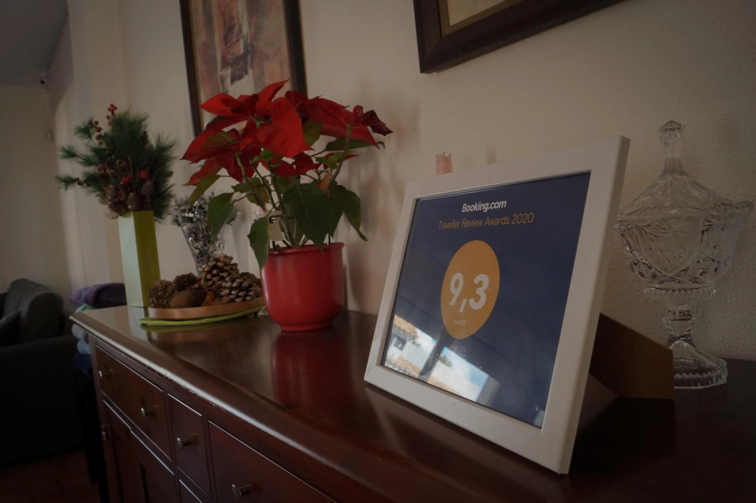 Logo/Certificate/Sign in La perla de oasis