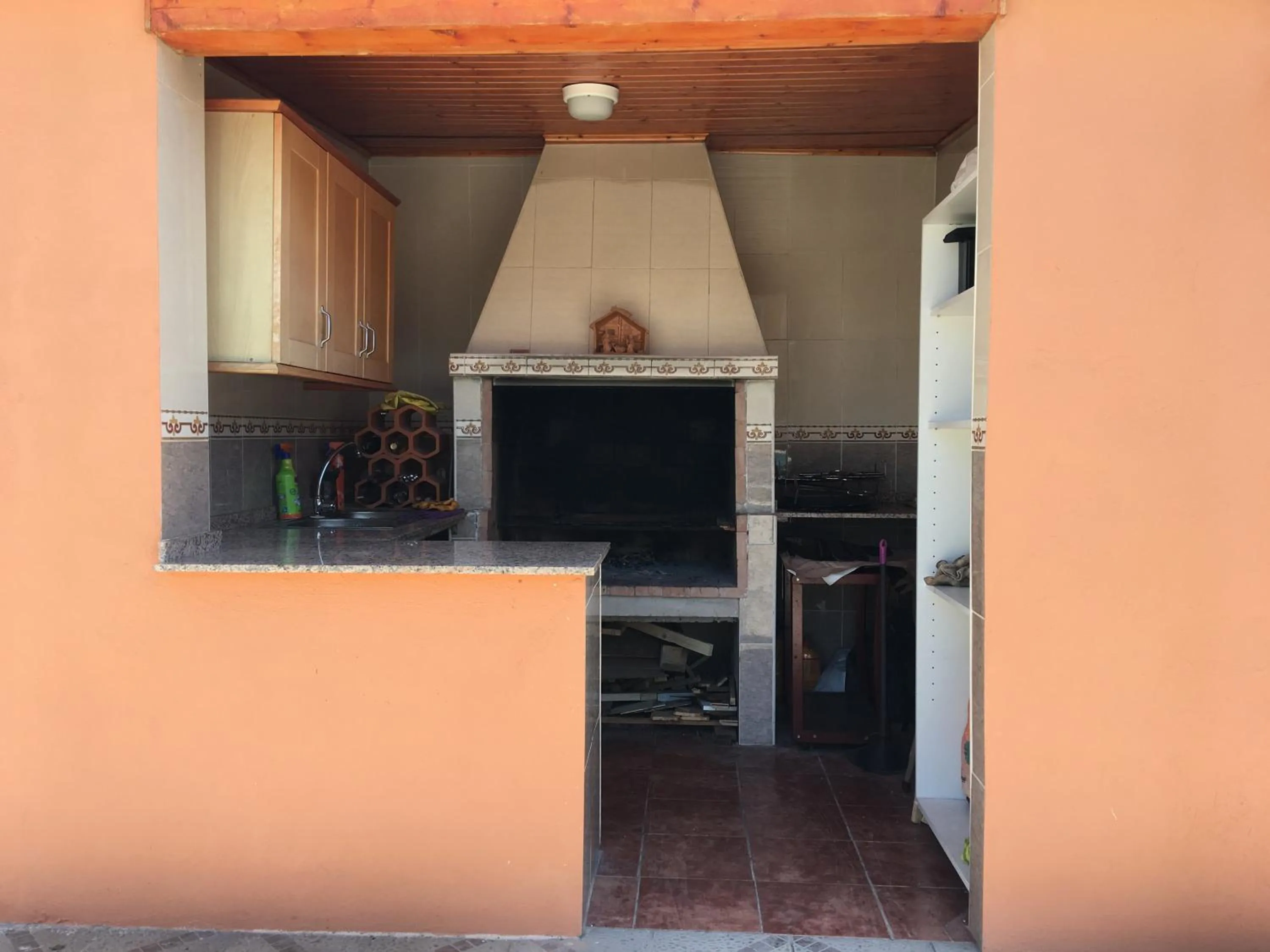 Property building in La perla de oasis