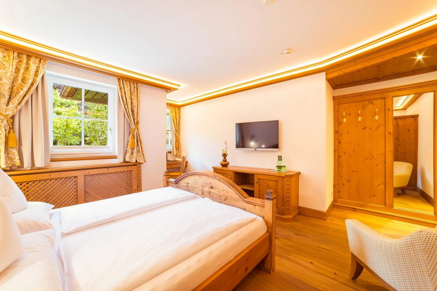 Bed in Via Salina - Hotel am See - Adults Only