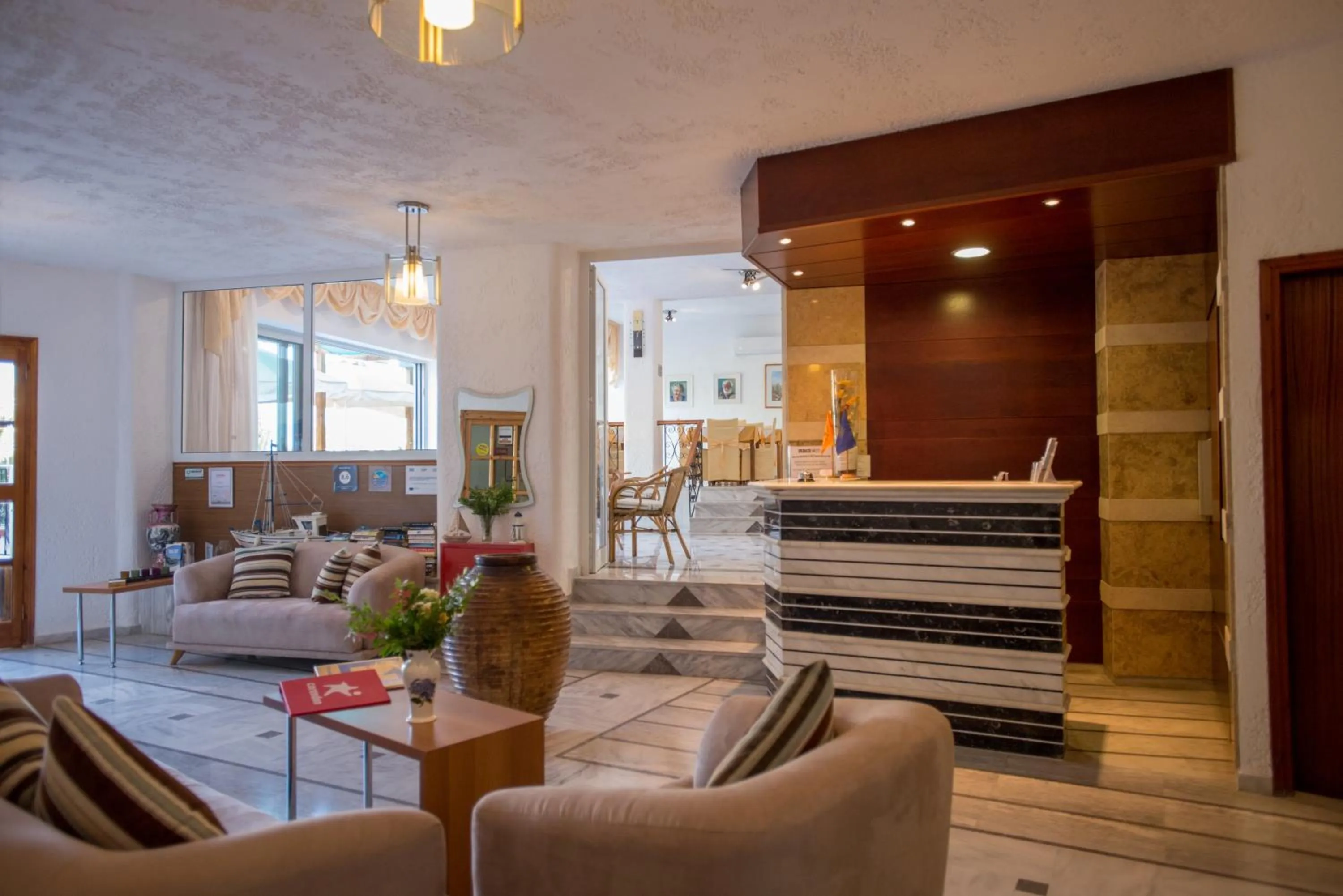 Lobby or reception in Neos Ikaros