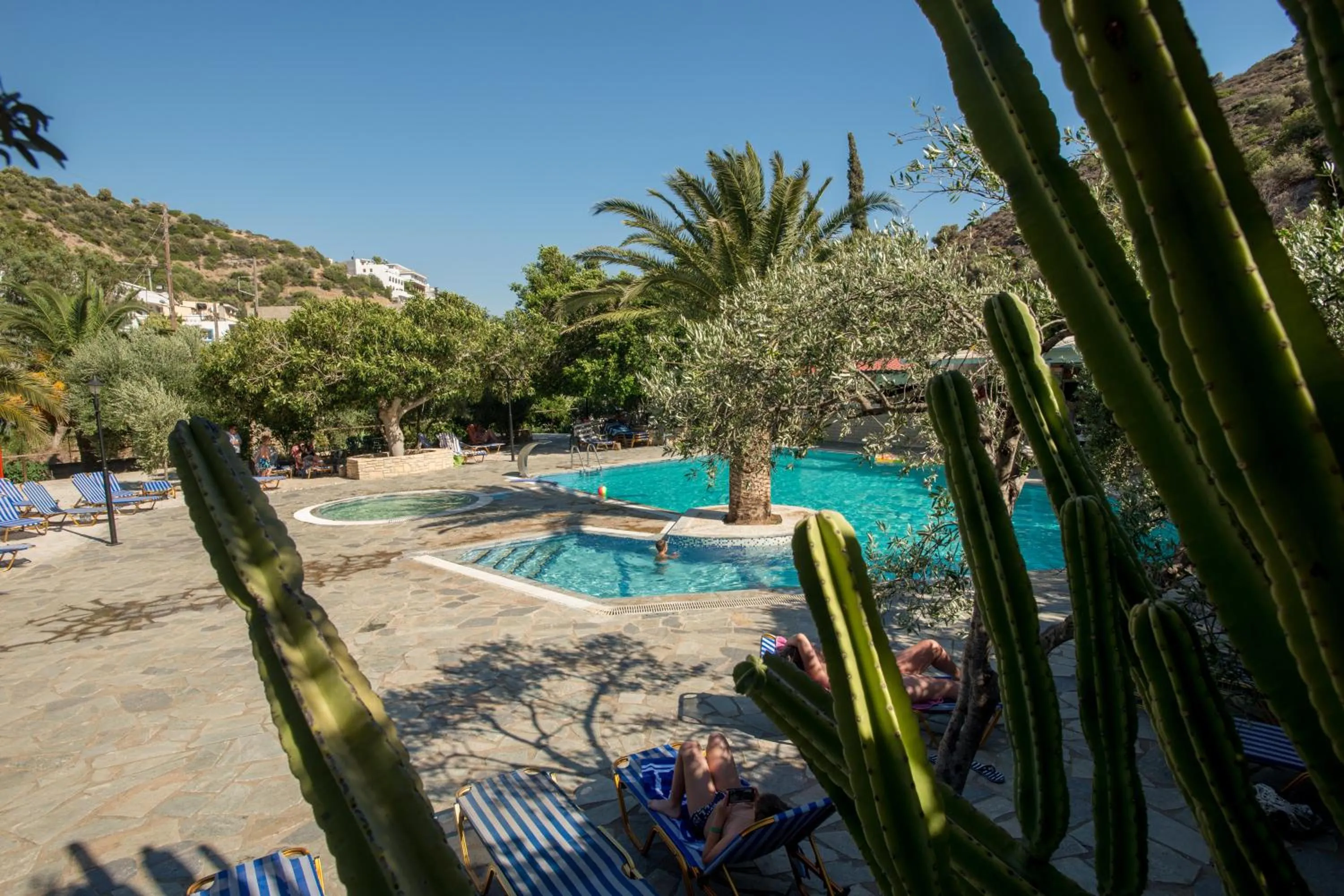 Swimming pool in Neos Ikaros