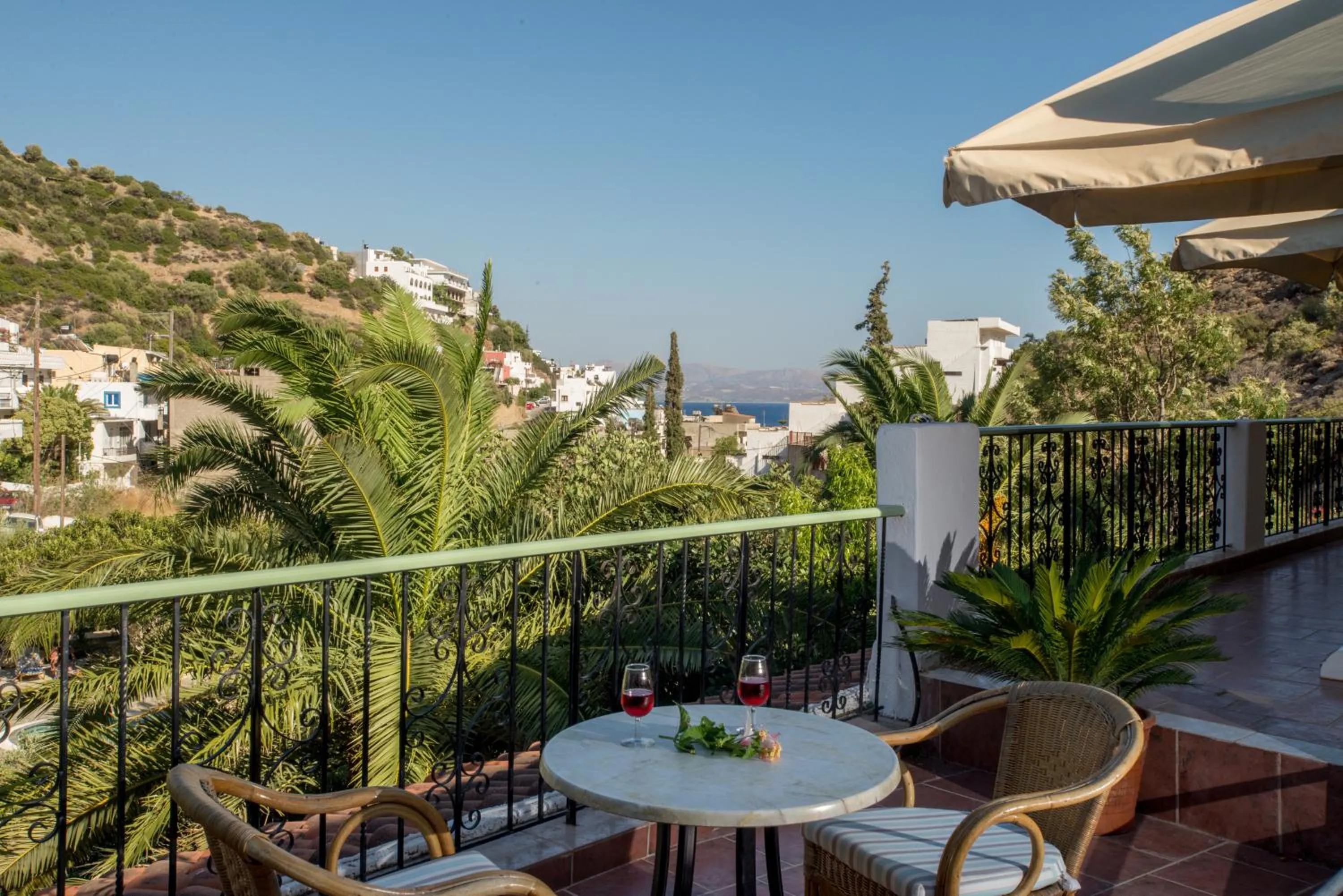 Balcony/Terrace in Neos Ikaros
