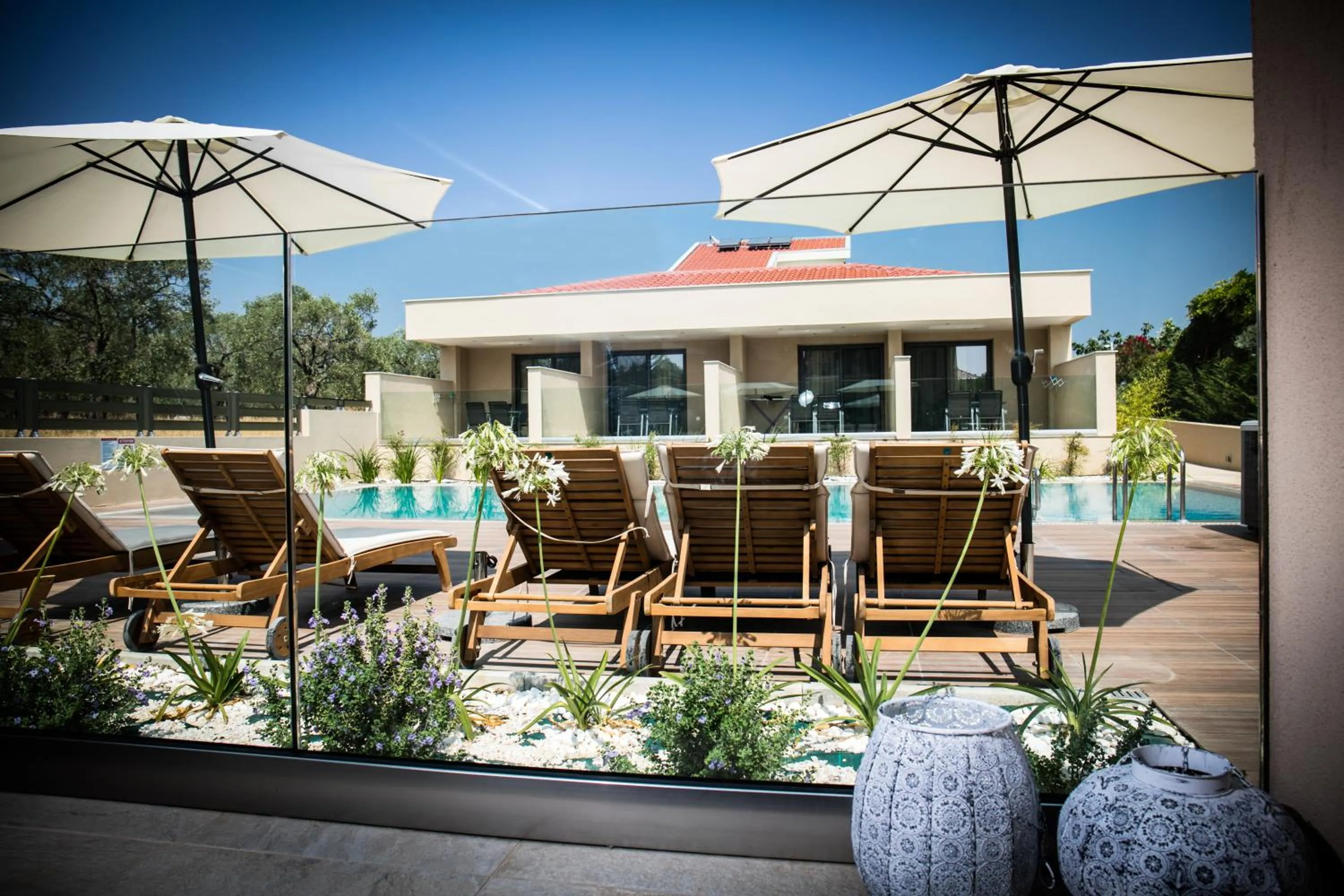 Patio in Astir Notos