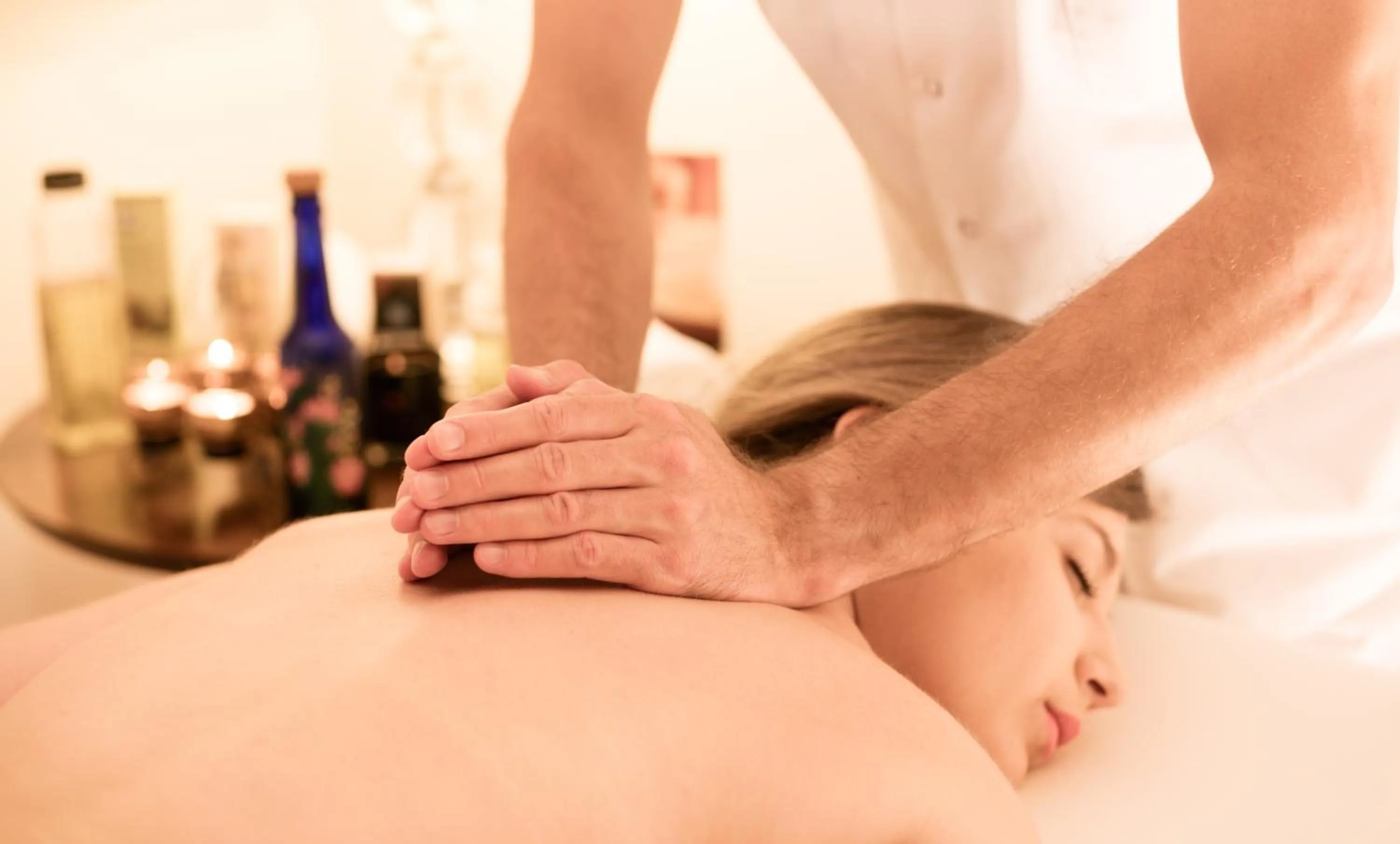 Massage in Astir Notos