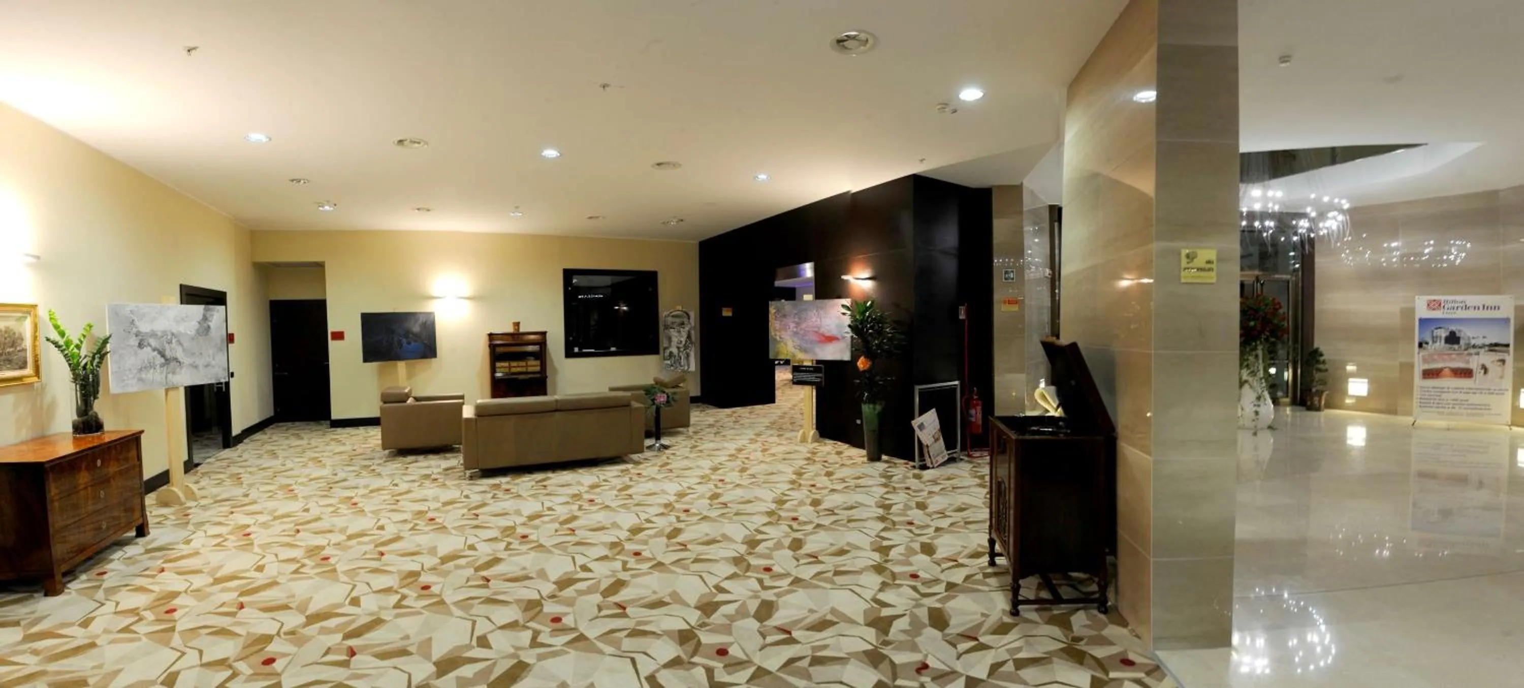 Lobby or reception in Hilton Garden Inn Lecce