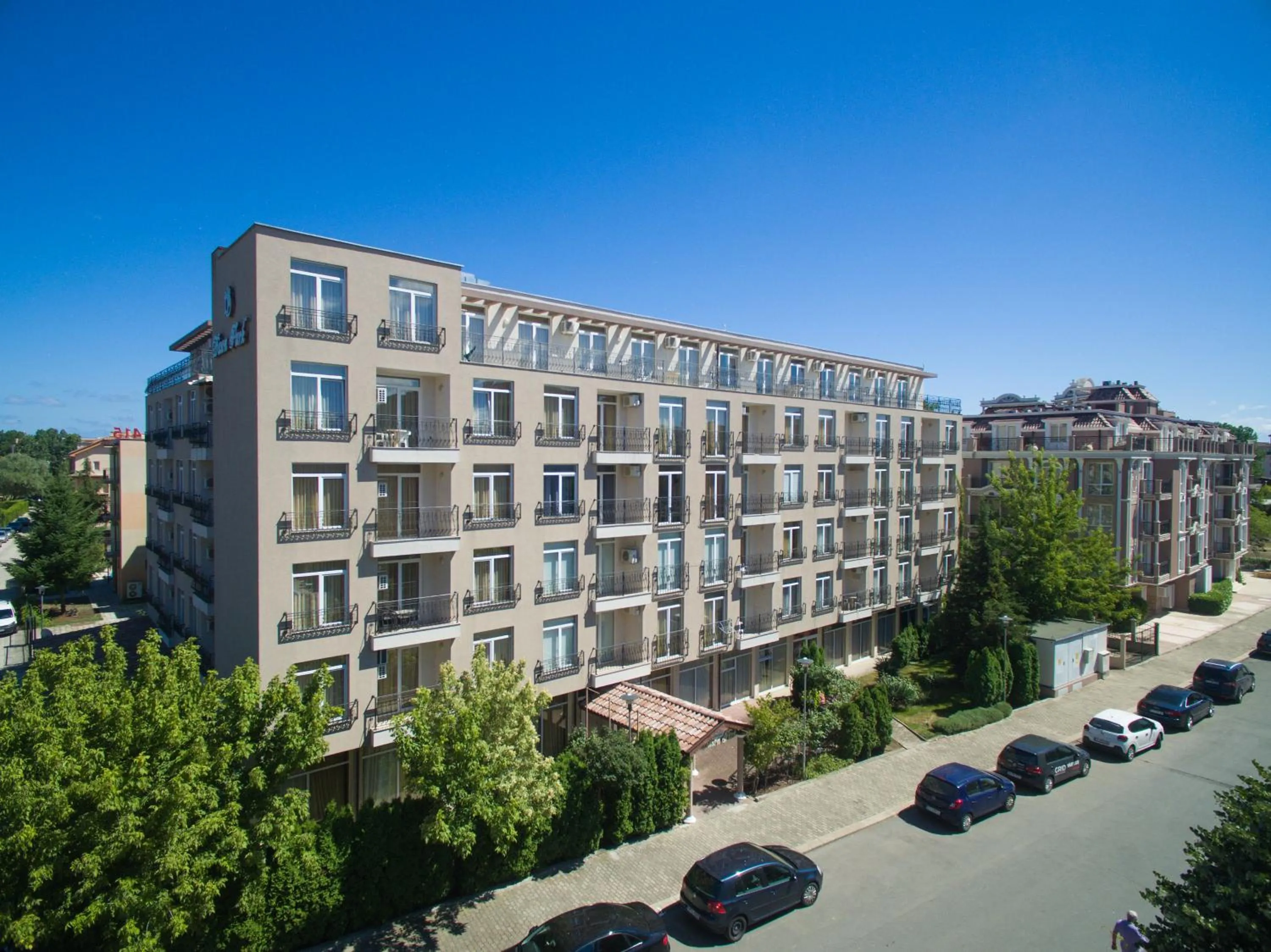 Street view in Dawn Park Complex